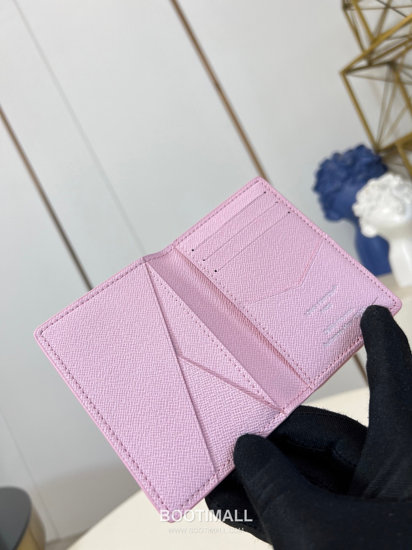 Louis Vuitton Pocket Monogram Canvas Card Wallet with Outer Pocket Detail 루이비통 포켓 모노그램 캔버스 카드지갑 외부포켓 M25971 7.5cm 6