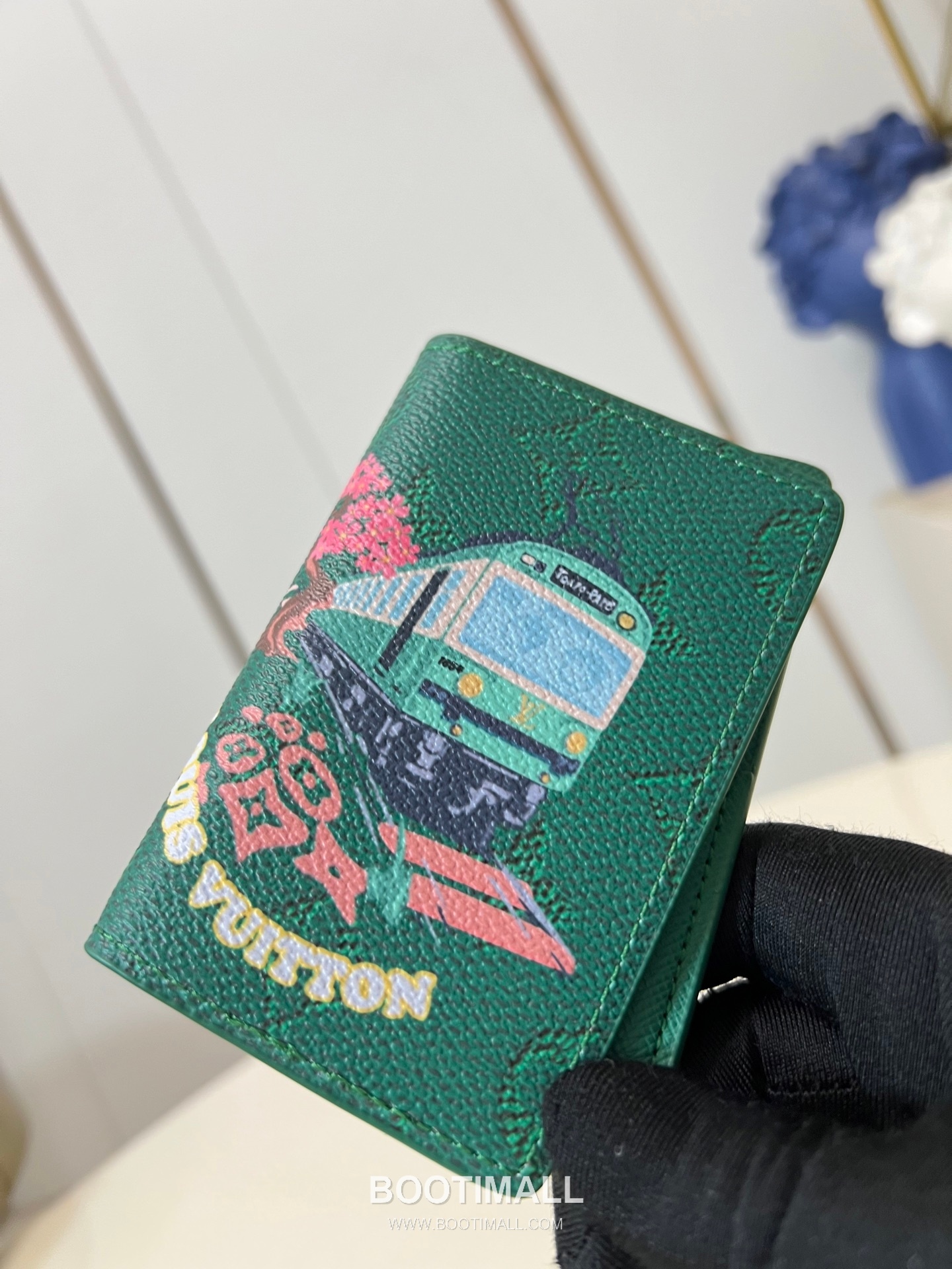 Louis Vuitton Pocket Monogram Canvas Card Wallet with Outer Pocket Detail 루이비통 포켓 모노그램 캔버스 카드지갑 외부포켓 M25971 7.5cm 2