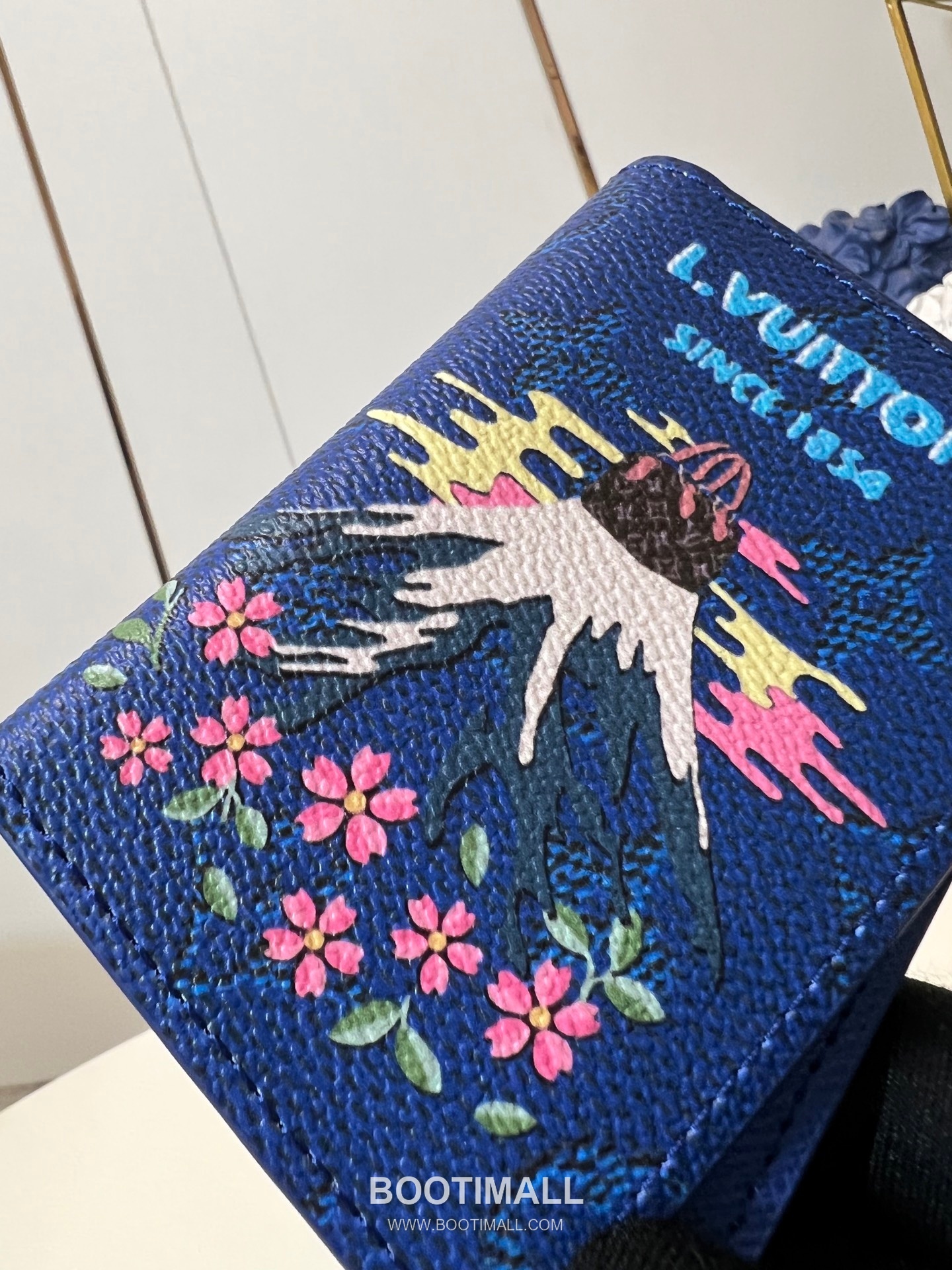 Louis Vuitton Pocket Monogram Canvas Card Wallet with Outer Pocket Detail 루이비통 포켓 모노그램 캔버스 카드지갑 외부포켓 M25971 7.5cm 3