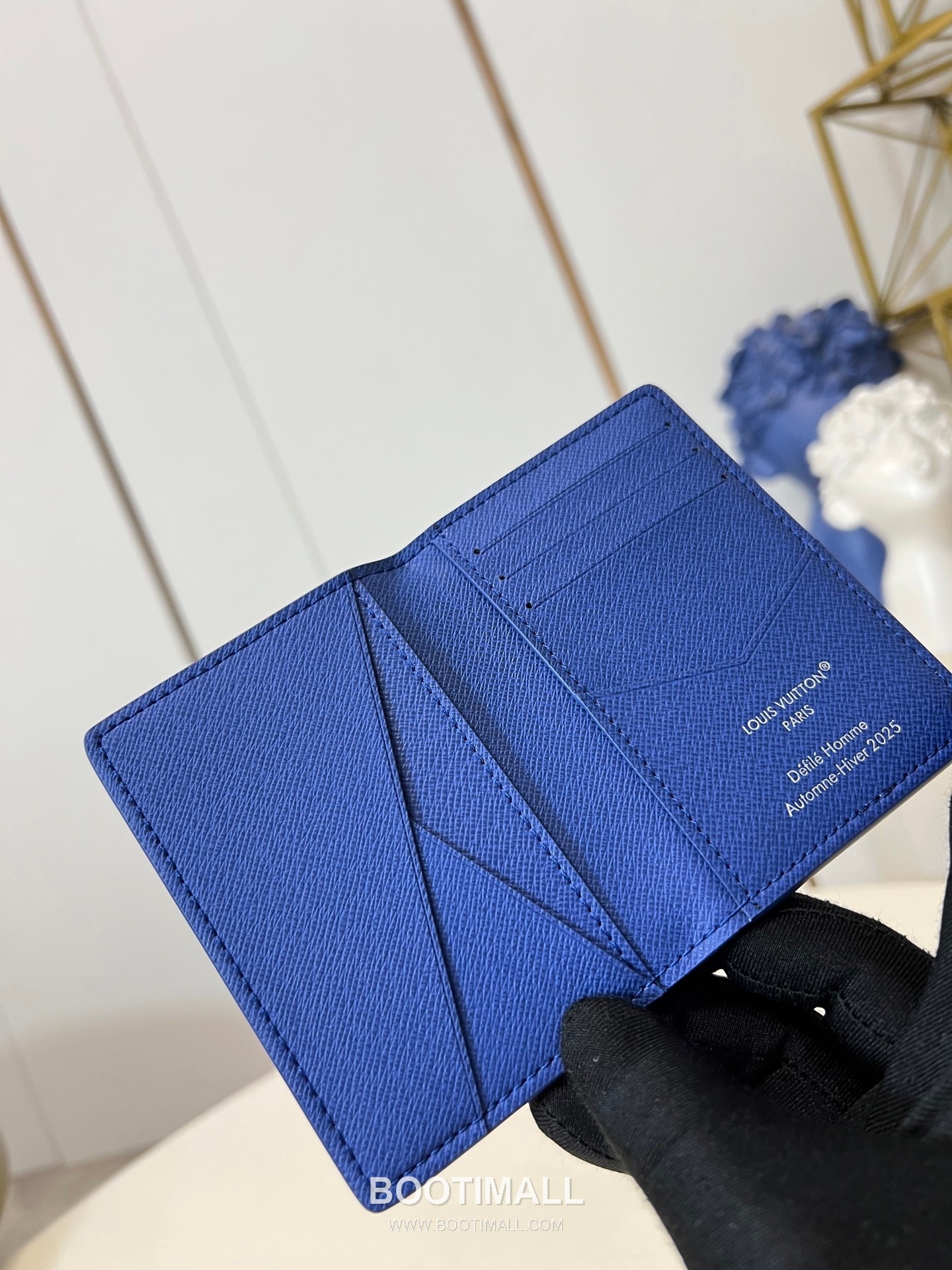 Louis Vuitton Pocket Monogram Canvas Card Wallet with Outer Pocket Detail 루이비통 포켓 모노그램 캔버스 카드지갑 외부포켓 M25971 7.5cm 6