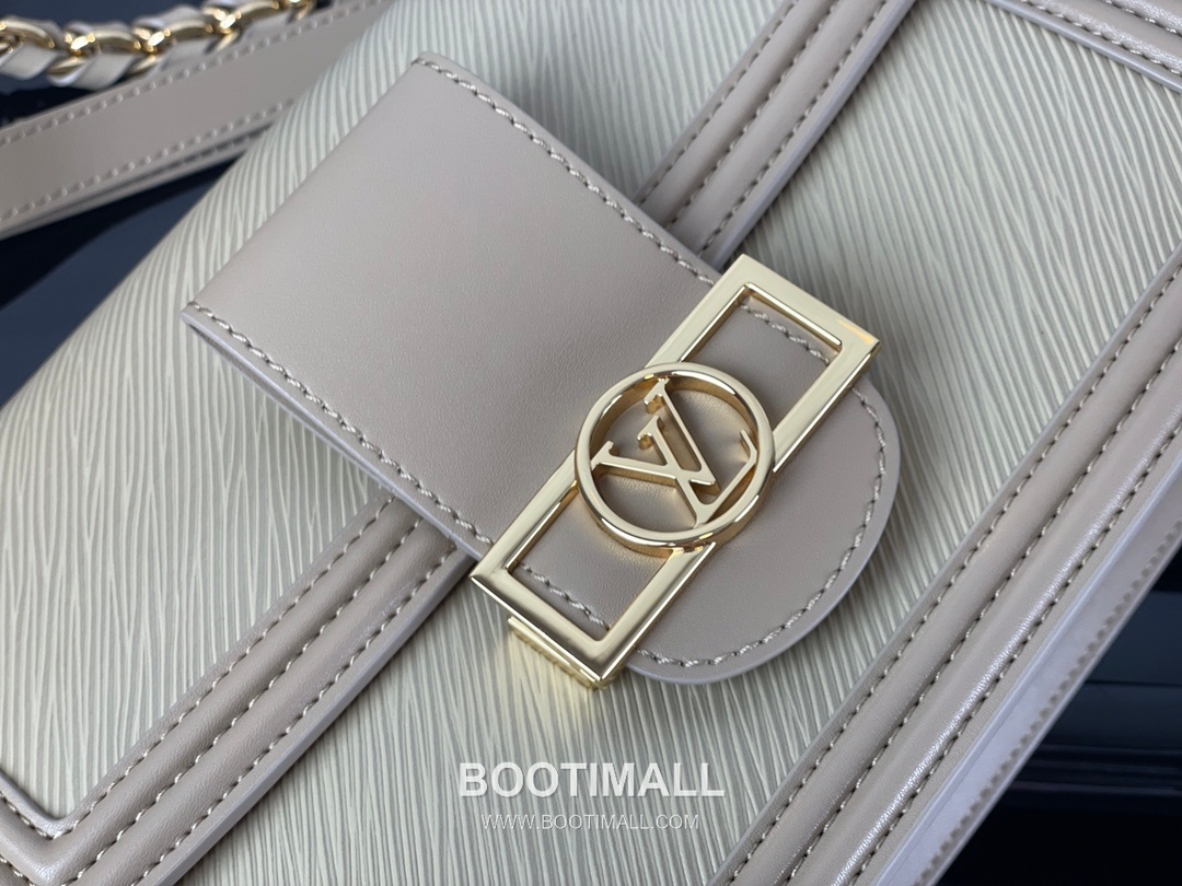 Louis Vuitton Dauphine Epi Calfskin Leather Shoulder Bag with LV Lock Detail 루이비통 도핀 에피 카프스킨 숄더백 LV락 M44162 25cm 5