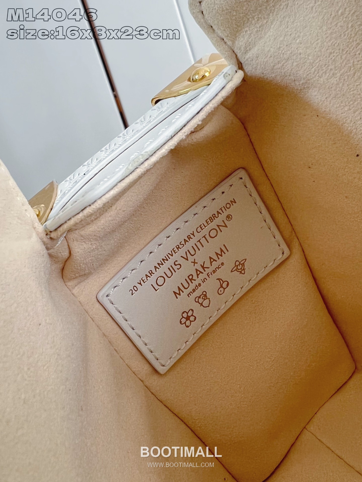 Louis Vuitton Side Trunk Monogram Cowhide Leather Box Shoulder Bag with S Lock Detail 루이비통 사이드 트렁크 모노그램 카우하이드 박스 숄더백 S락 M14046 23.5cm 9