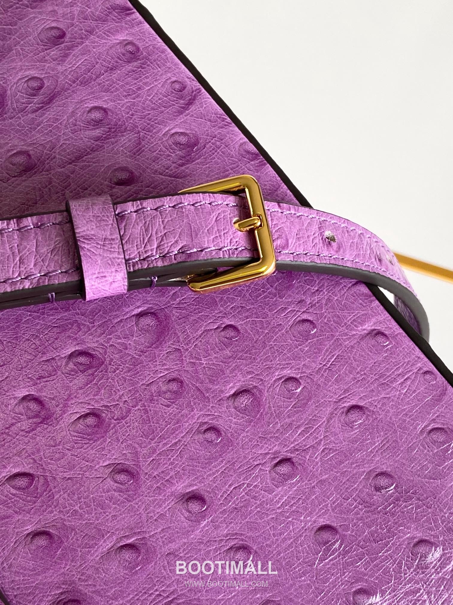 Louis Vuitton Dauphine Mini Monogram Empreinte Leather Shoulder Bag with LV Lock Detail 루이비통 도핀 미니 모노그램 앙프렝뜨 숄더백 LV락 M24713 21cm 6