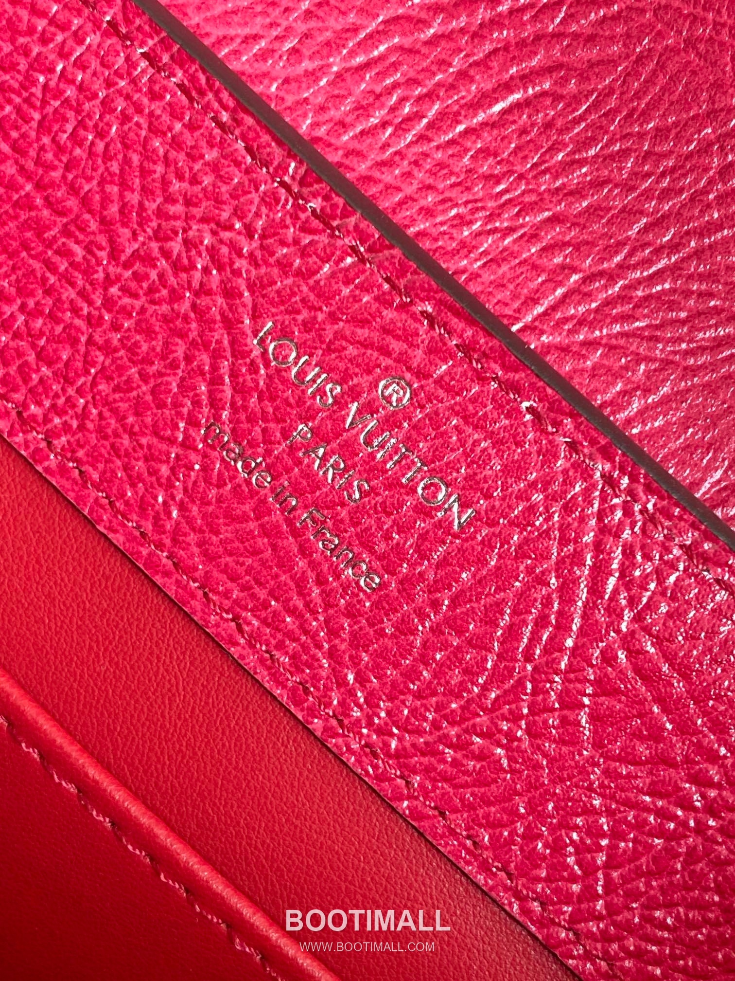 Louis Vuitton Dauphine Mini Monogram Empreinte Leather Shoulder Bag with LV Lock Detail 루이비통 도핀 미니 모노그램 앙프렝뜨 숄더백 LV락 M24713 21cm 9