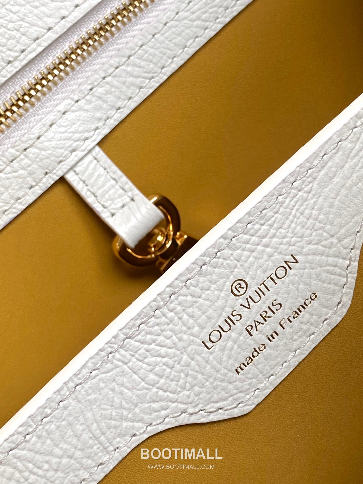 Louis Vuitton Dauphine PM Monogram Empreinte Leather Shoulder Bag with LV Lock Detail 루이비통 도핀 PM 모노그램 앙프렝뜨 숄더백 LV락 M24714 27cm 9