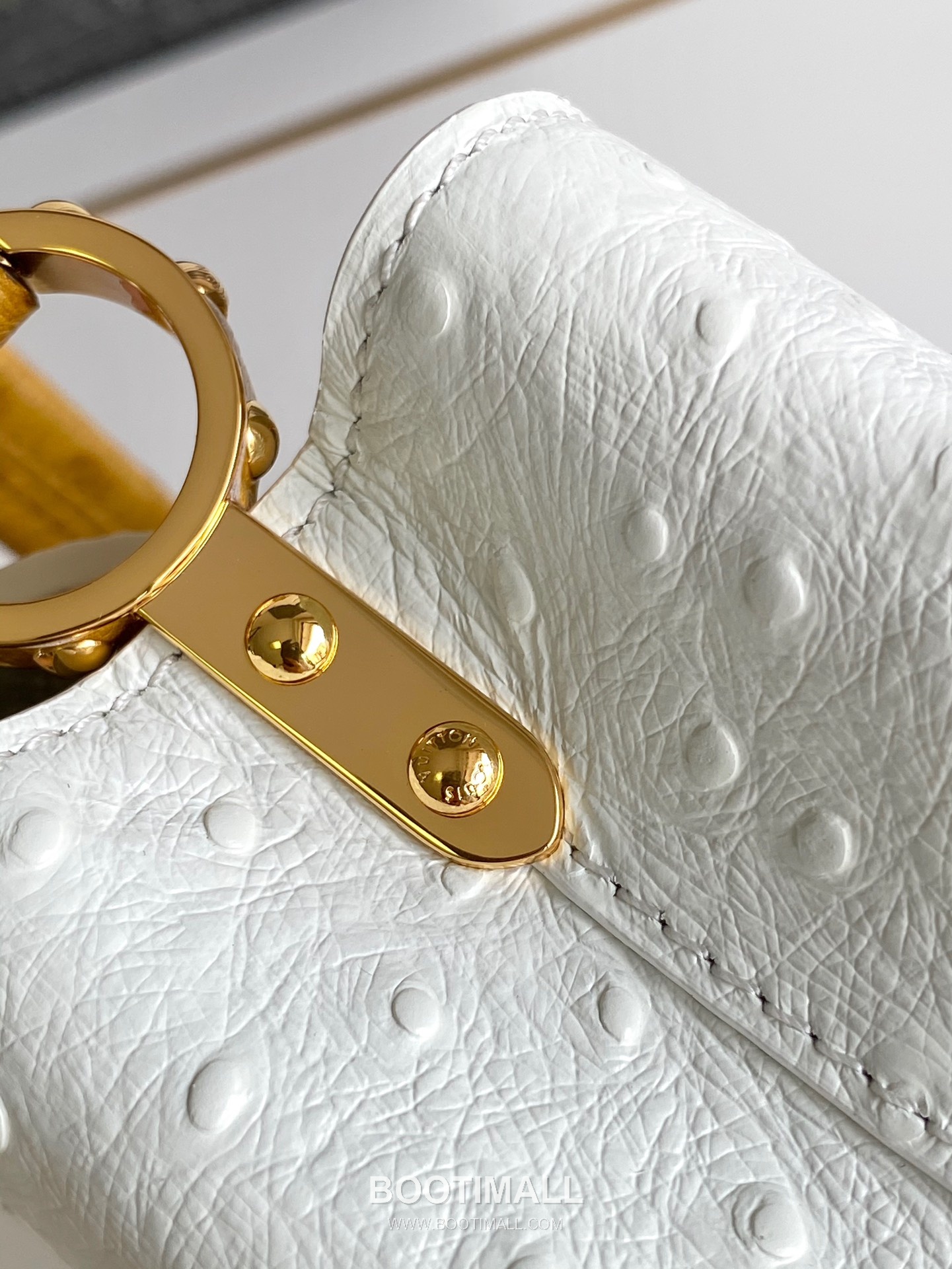 Louis Vuitton Dauphine Mini Monogram Empreinte Leather Shoulder Bag with LV Lock Detail 루이비통 도핀 미니 모노그램 앙프렝뜨 숄더백 LV락 M24713 21cm 7