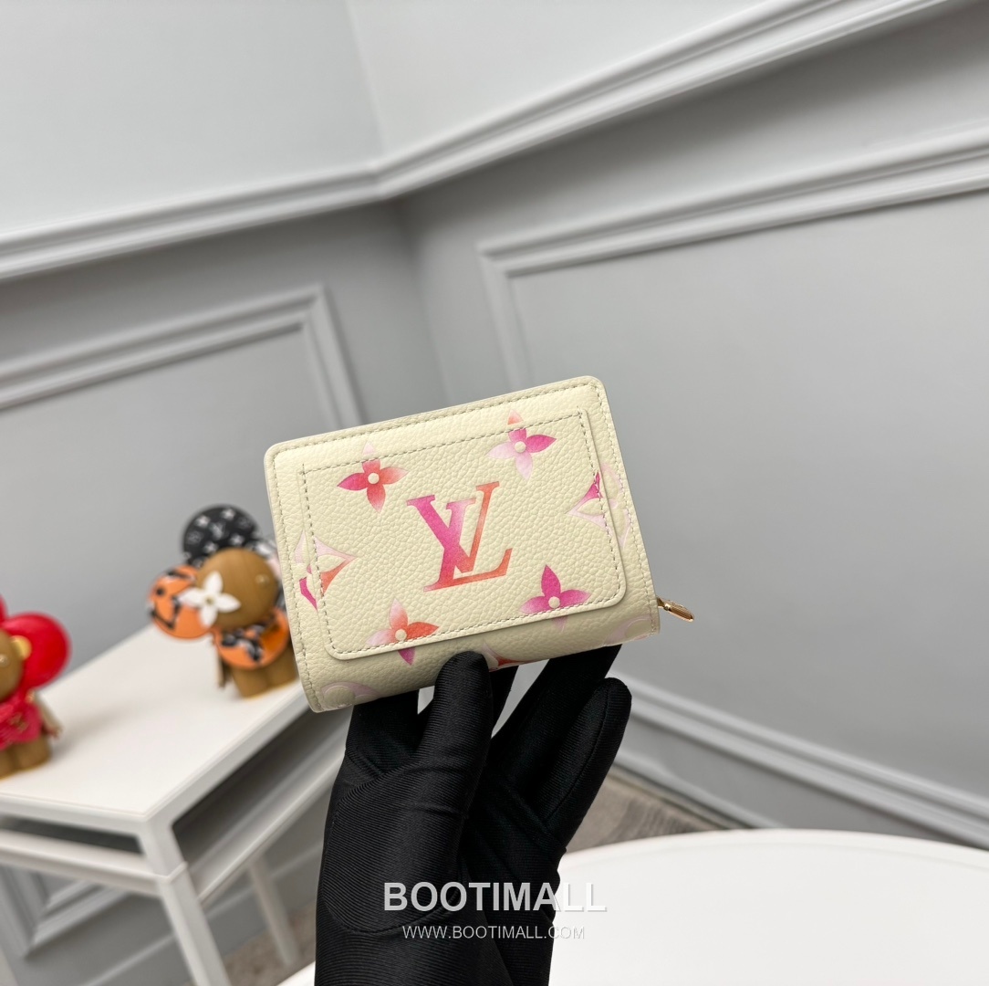 Louis Vuitton Cléa Monogram Empreinte Leather Wallet with Zip Coin Pocket Detail 루이비통 클레아 모노그램 앙프렝뜨 반지갑 지퍼코인포켓 M83481 12cm 9