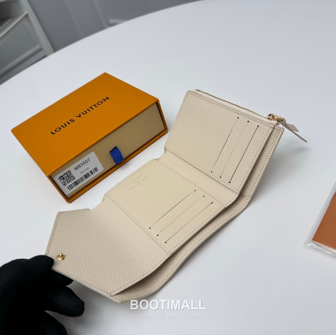 Louis Vuitton Monogram Empreinte Leather Compact Wallet with Zip Coin Pocket Detail 루이비통 모노그램 앙프렝뜨 컴팩트 반지갑 지퍼코인포켓 M83507 12cm 8