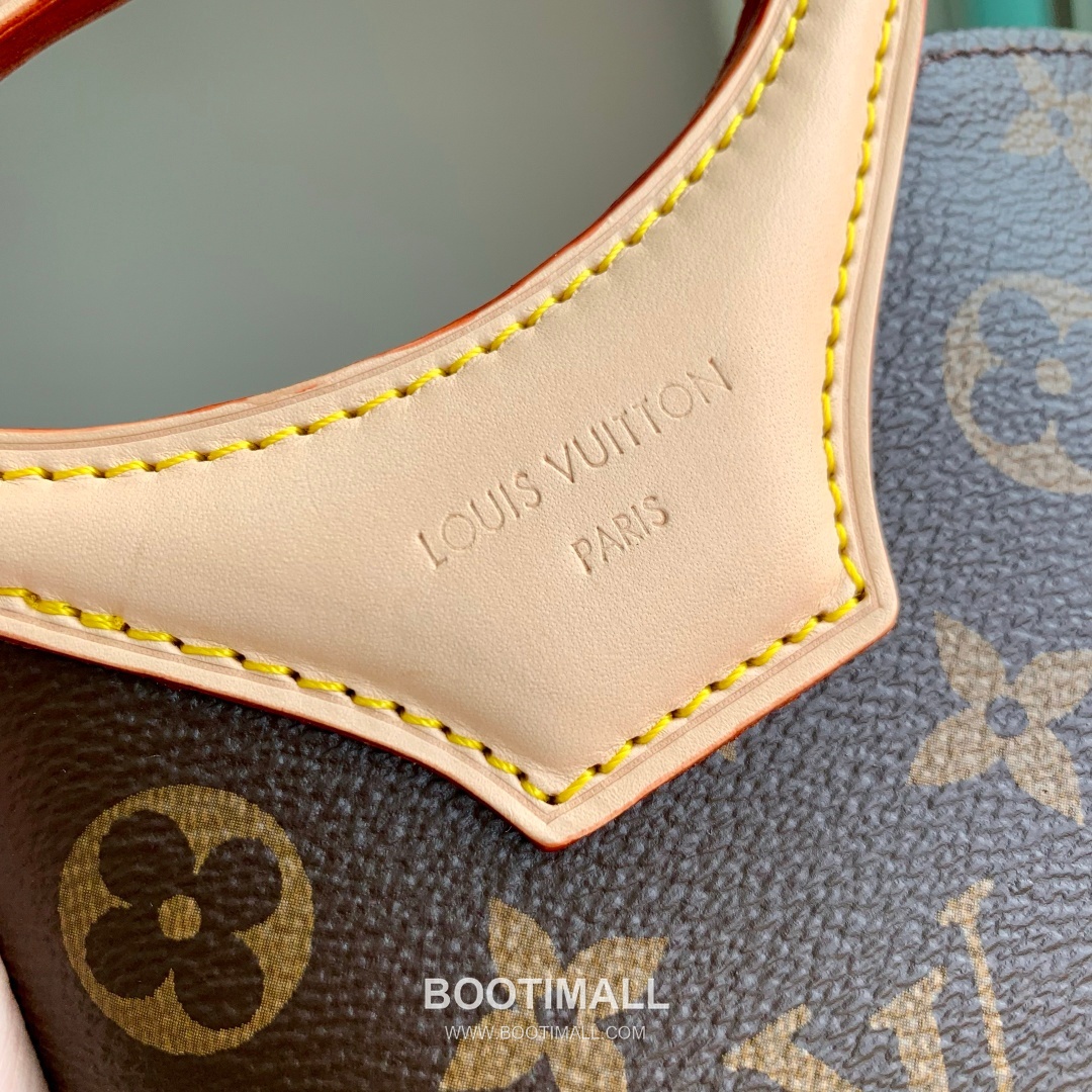 Louis Vuitton Rivage BB Monogram Canvas Bucket Bag with Lock Tag Detail 루이비통 리바쥬 BB 모노그램 캔버스 버킷백 락태그 M14680 12cm 12