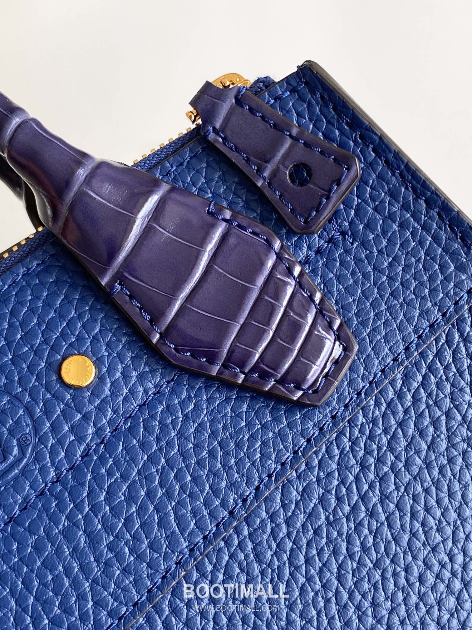 Louis Vuitton Coussin BB Cowhide Leather Shoulder Bag with Chain Strap Detail 루이비통 쿠쌍 BB 카우하이드 숄더백 체인스트랩 M95847 21cm 7