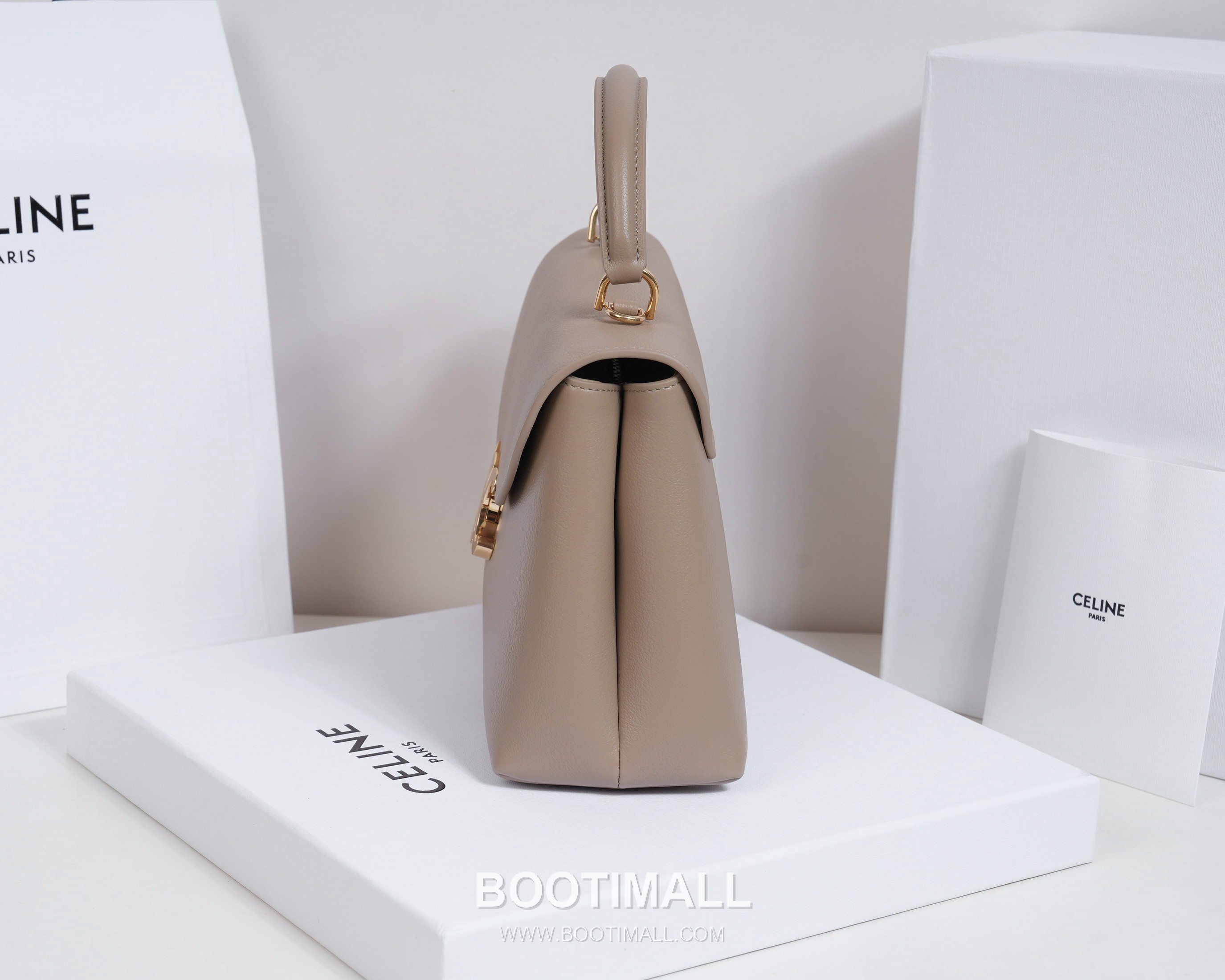 Celine Nino Cowhide Leather Top Handle Crossbody Bag with Triomphe Lock Detail 셀린느 니노 카우하이드 탑핸들 크로스백 트리옹프락 117523 26cm 3