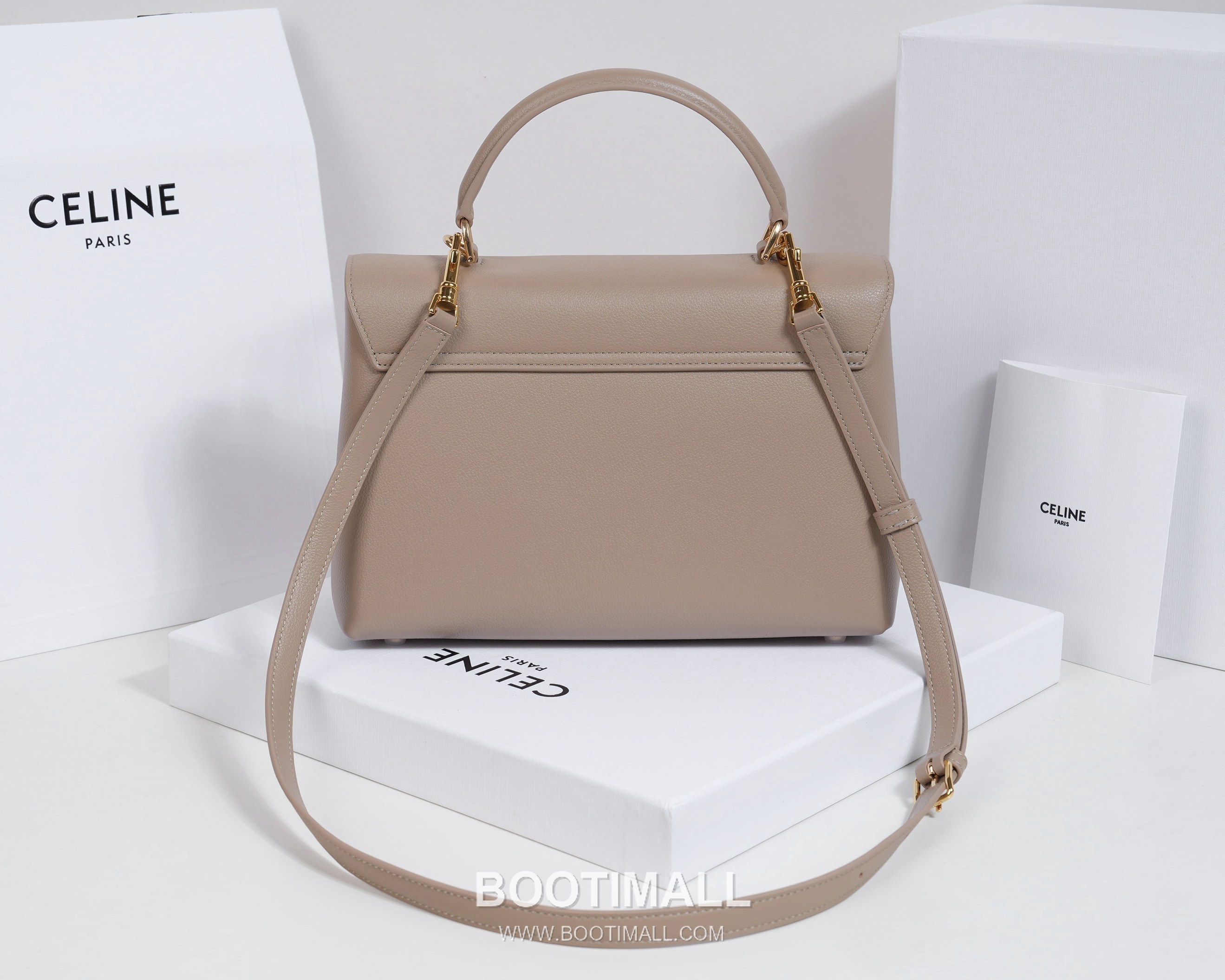 Celine Nino Cowhide Leather Top Handle Crossbody Bag with Triomphe Lock Detail 셀린느 니노 카우하이드 탑핸들 크로스백 트리옹프락 117523 26cm 4