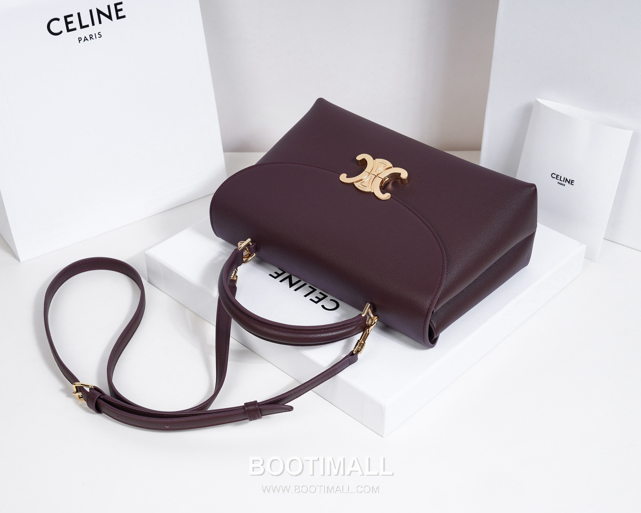 Celine Nino Cowhide Leather Top Handle Crossbody Bag with Triomphe Lock Detail 셀린느 니노 카우하이드 탑핸들 크로스백 트리옹프락 117523 26cm 6