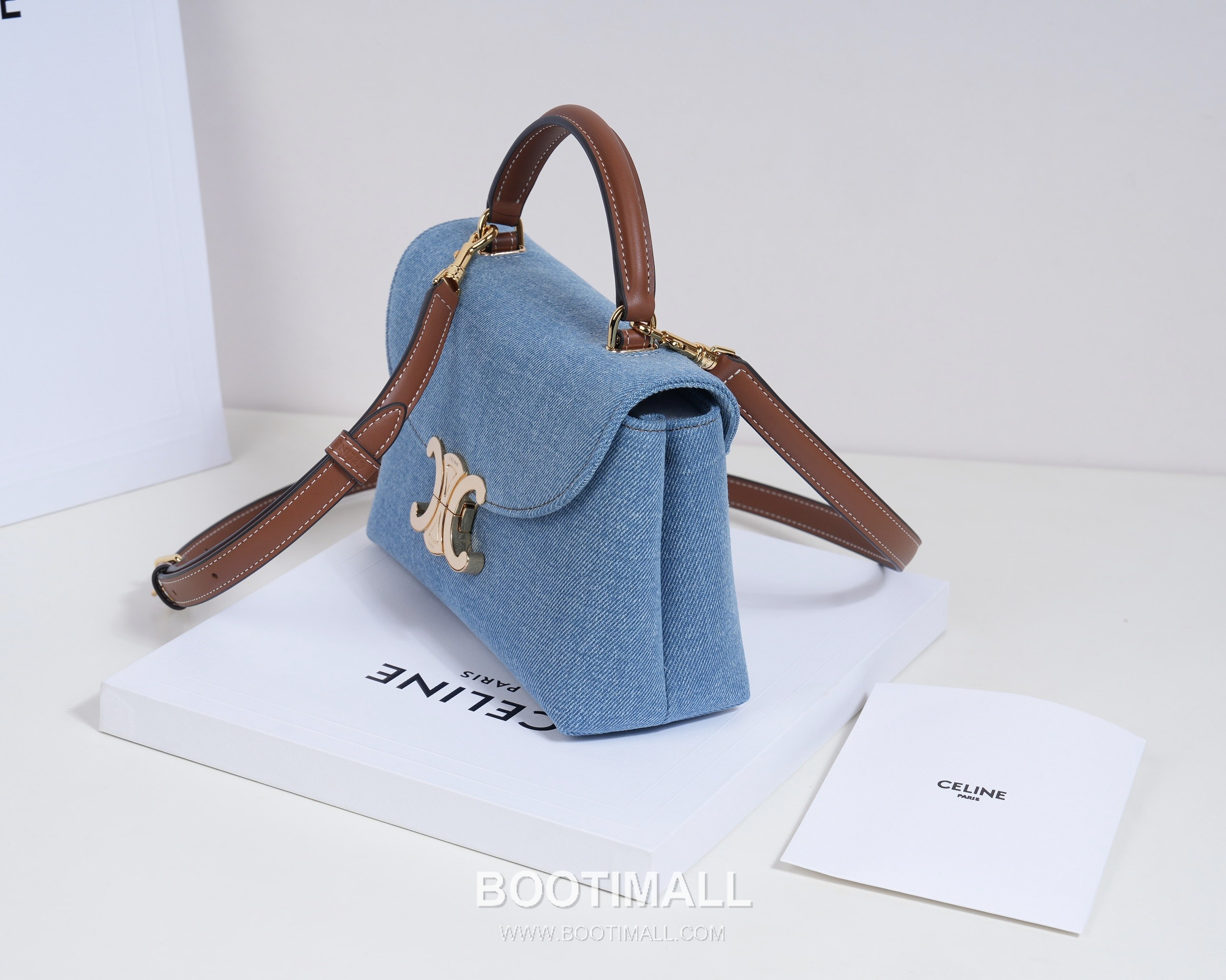 Celine Triomphe Denim Canvas Cowhide Crossbody Bag with Button Lock Detail 셀린느 트리옹프 데님 캔버스 카우하이드 크로스백 버튼락 118112 20.5cm 6