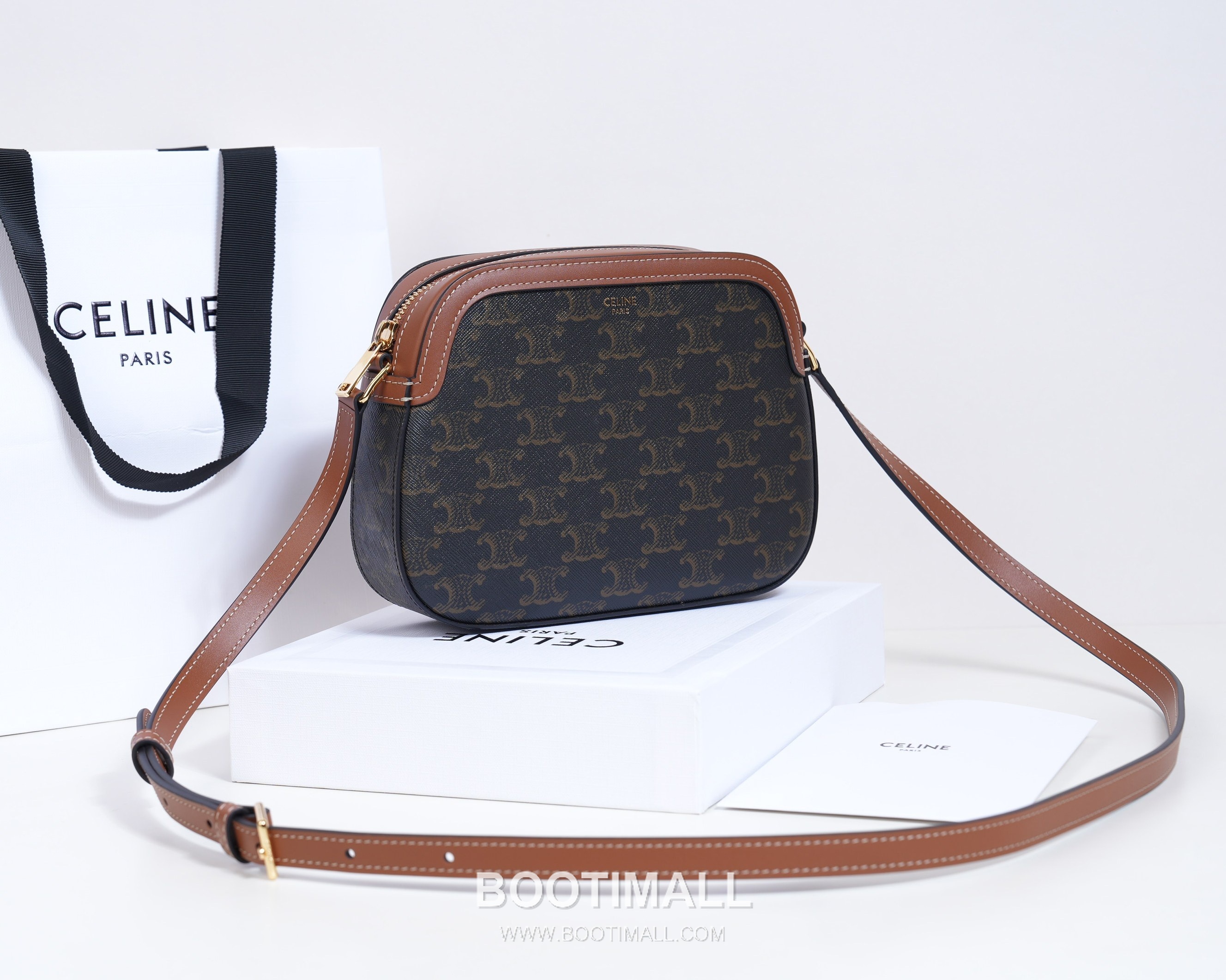 Celine Monogram Canvas Cowhide Leather Crossbody Bag with Leather Trim Detail 셀린느 모노그램 캔버스 카우하이드 크로스백 레더트림 191522 20cm 2