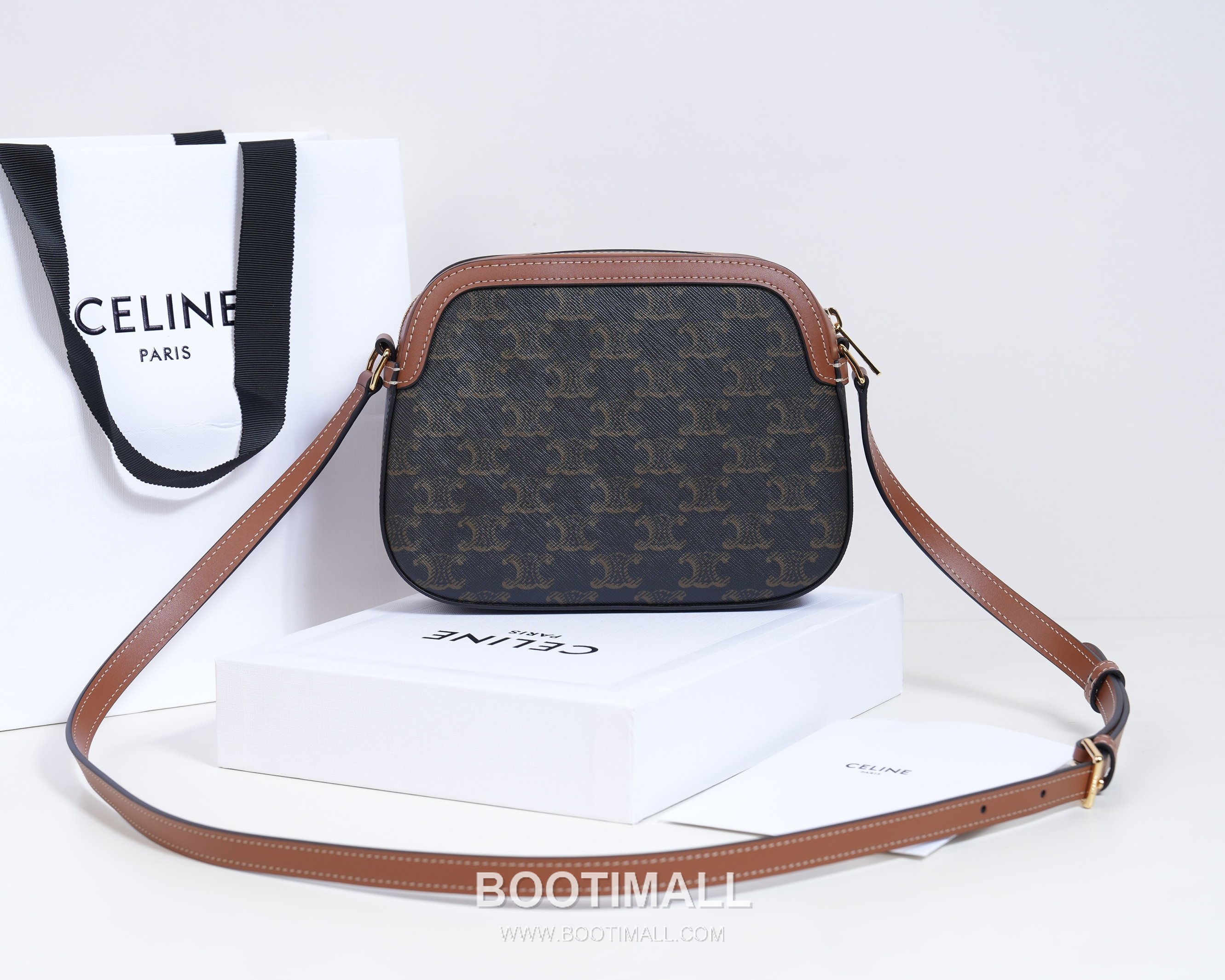 Celine Monogram Canvas Cowhide Leather Crossbody Bag with Leather Trim Detail 셀린느 모노그램 캔버스 카우하이드 크로스백 레더트림 191522 20cm 4