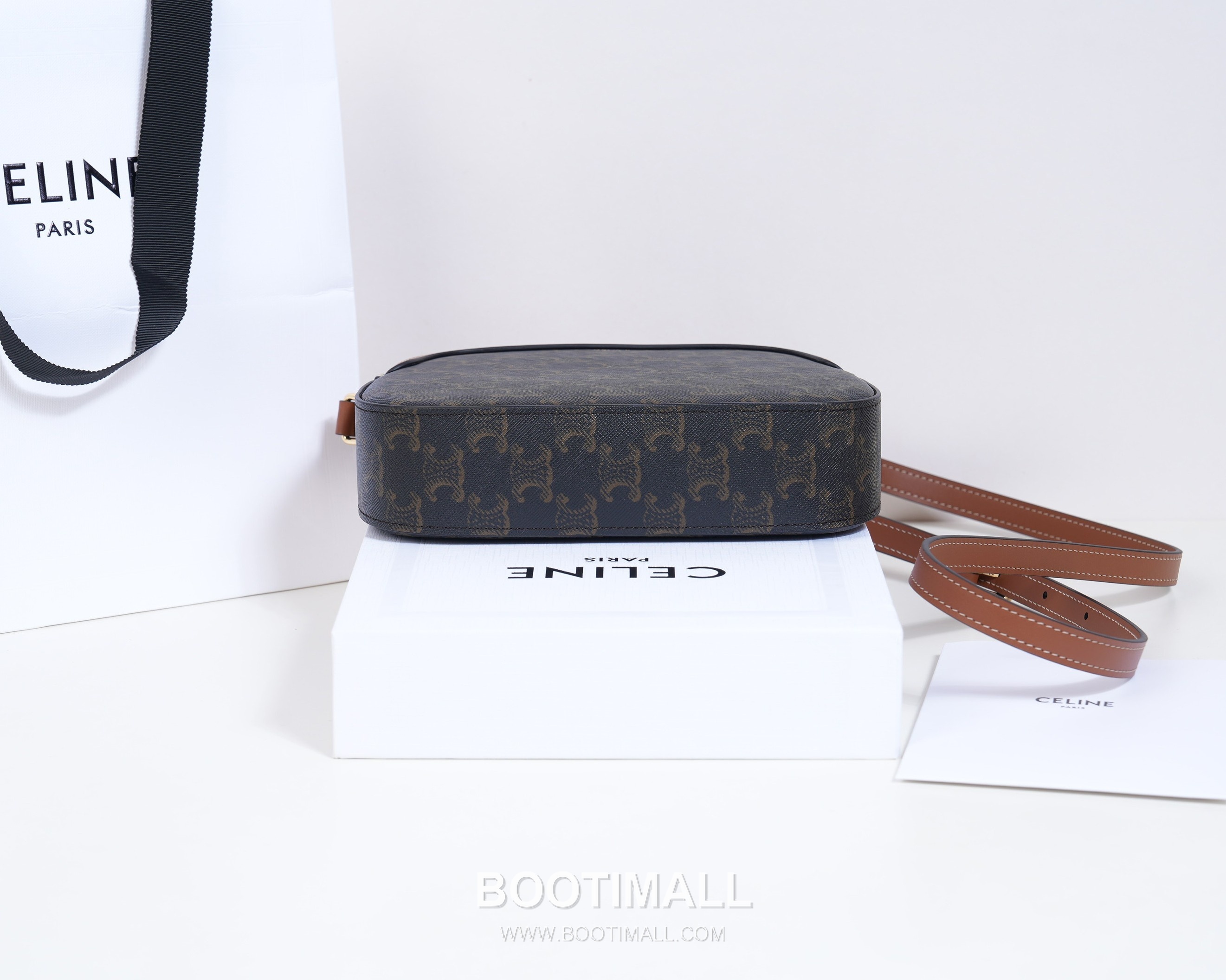 Celine Monogram Canvas Cowhide Leather Crossbody Bag with Leather Trim Detail 셀린느 모노그램 캔버스 카우하이드 크로스백 레더트림 191522 20cm 5