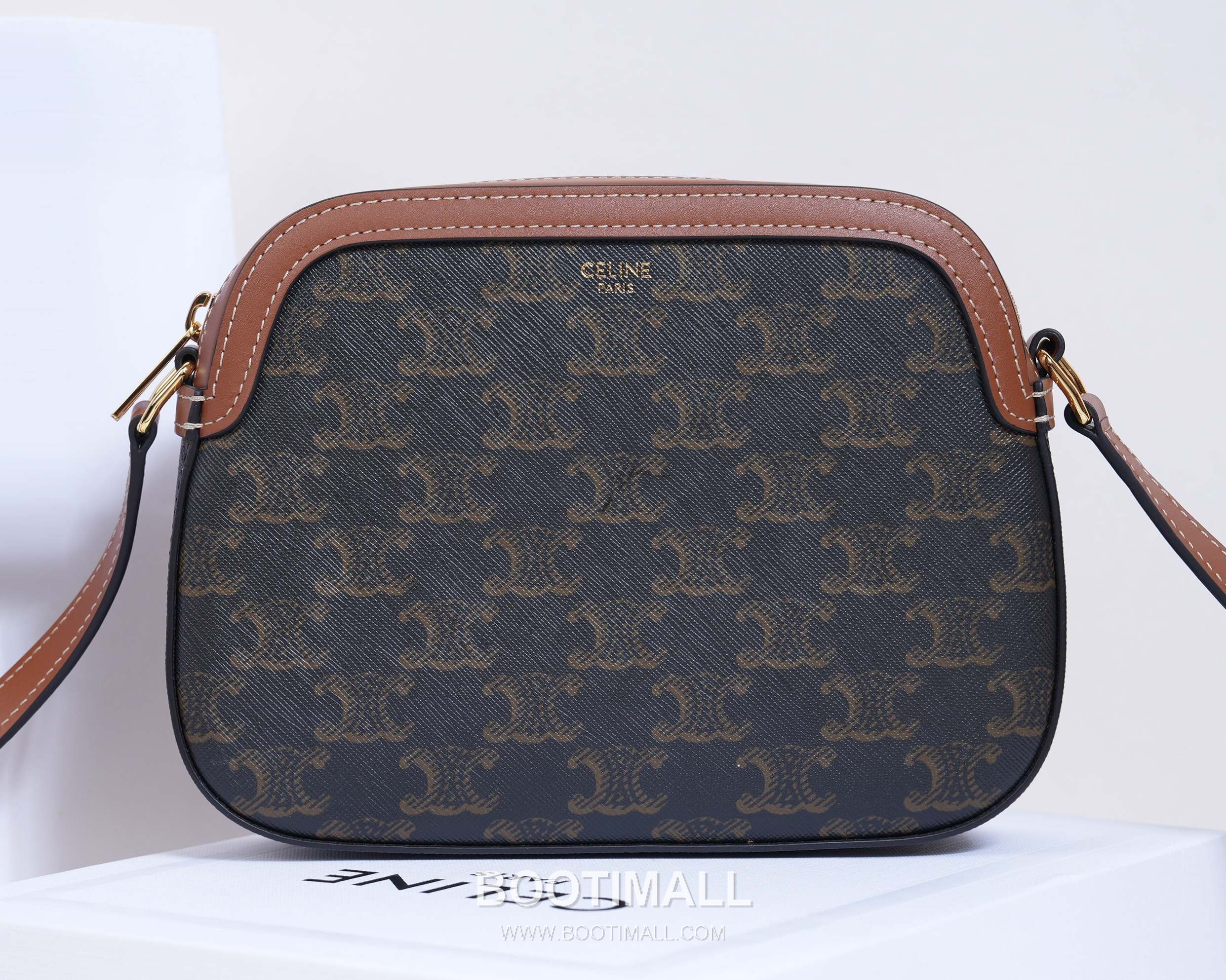Celine Monogram Canvas Cowhide Leather Crossbody Bag with Leather Trim Detail 셀린느 모노그램 캔버스 카우하이드 크로스백 레더트림 191522 20cm 9