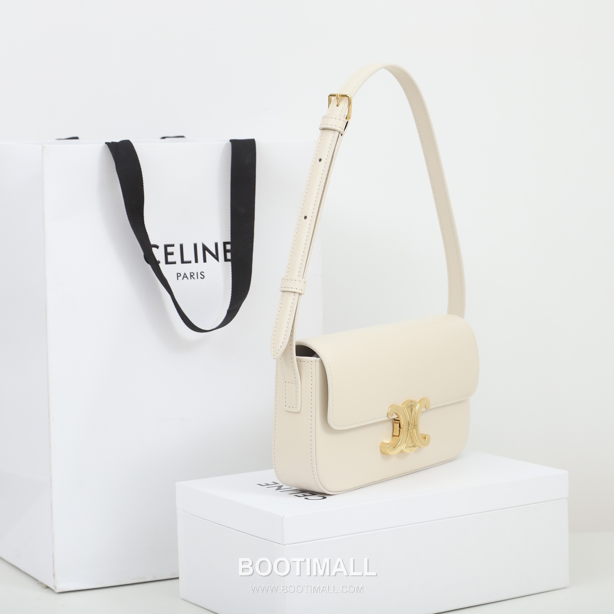 Celine Cowhide Leather Shoulder Crossbody Bag with Minimal Flap Detail 셀린느 카우하이드 숄더 크로스백 미니멀플랩 194143 20cm 7