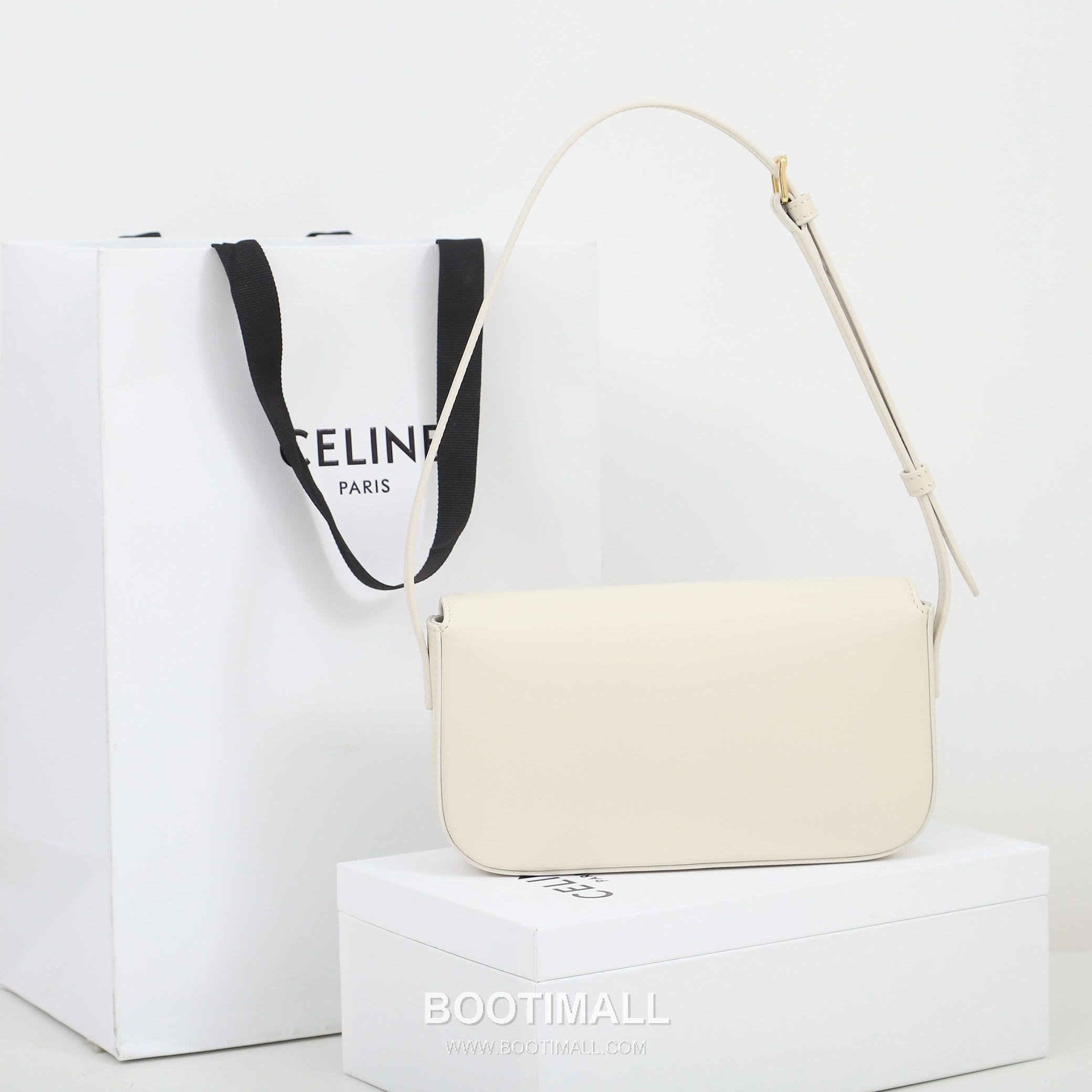 Celine Cowhide Leather Shoulder Crossbody Bag with Minimal Flap Detail 셀린느 카우하이드 숄더 크로스백 미니멀플랩 194143 20cm 9