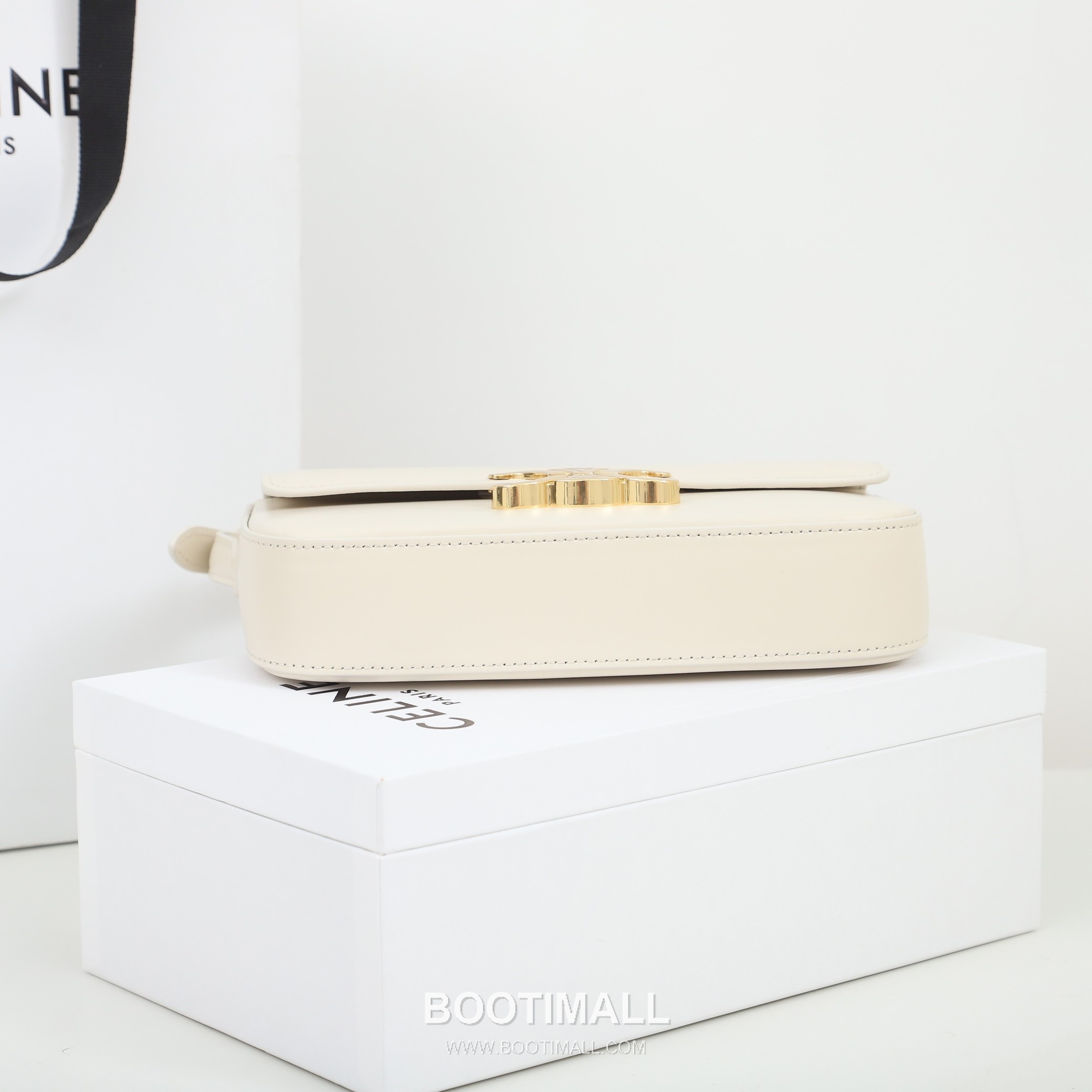 Celine Cowhide Leather Shoulder Crossbody Bag with Minimal Flap Detail 셀린느 카우하이드 숄더 크로스백 미니멀플랩 194143 20cm 11