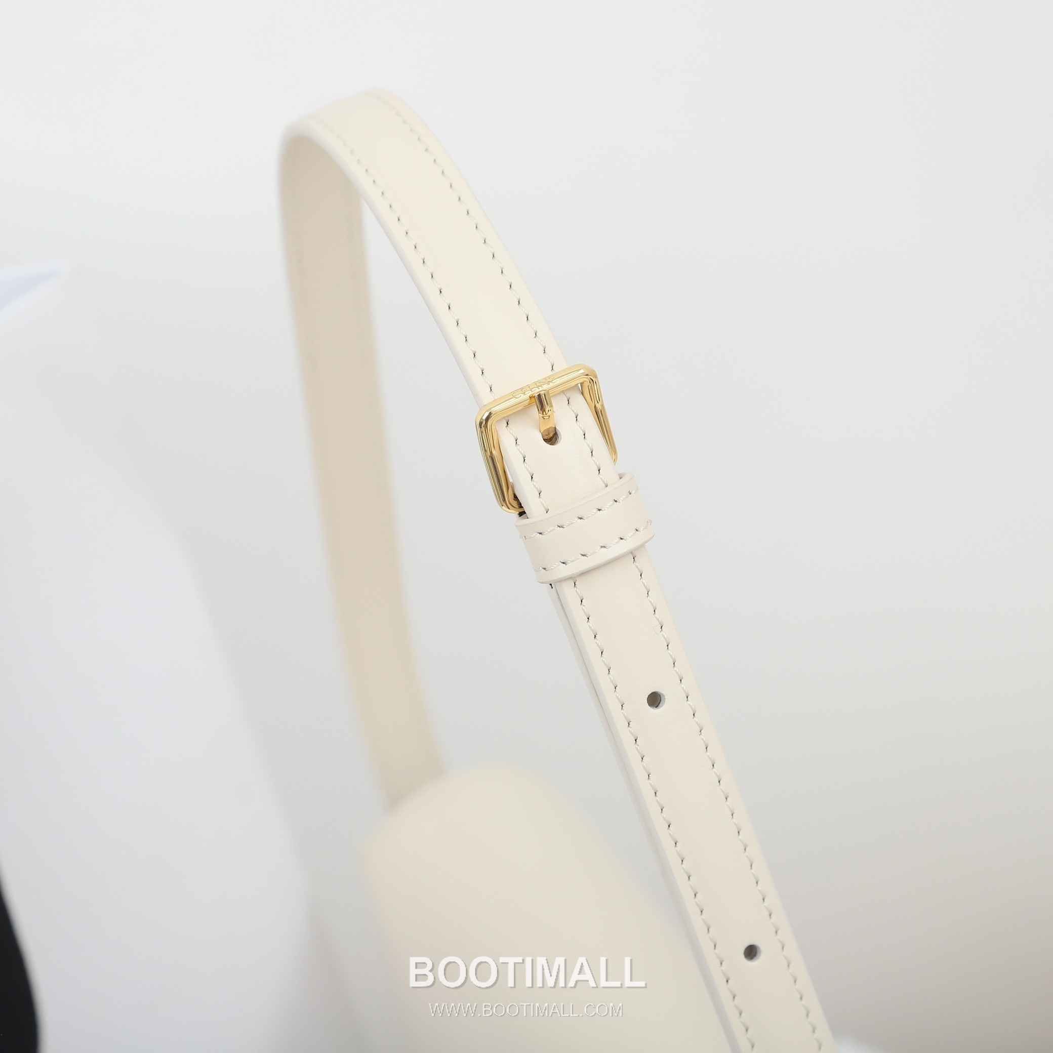 Celine Cowhide Leather Shoulder Crossbody Bag with Minimal Flap Detail 셀린느 카우하이드 숄더 크로스백 미니멀플랩 194143 20cm 13