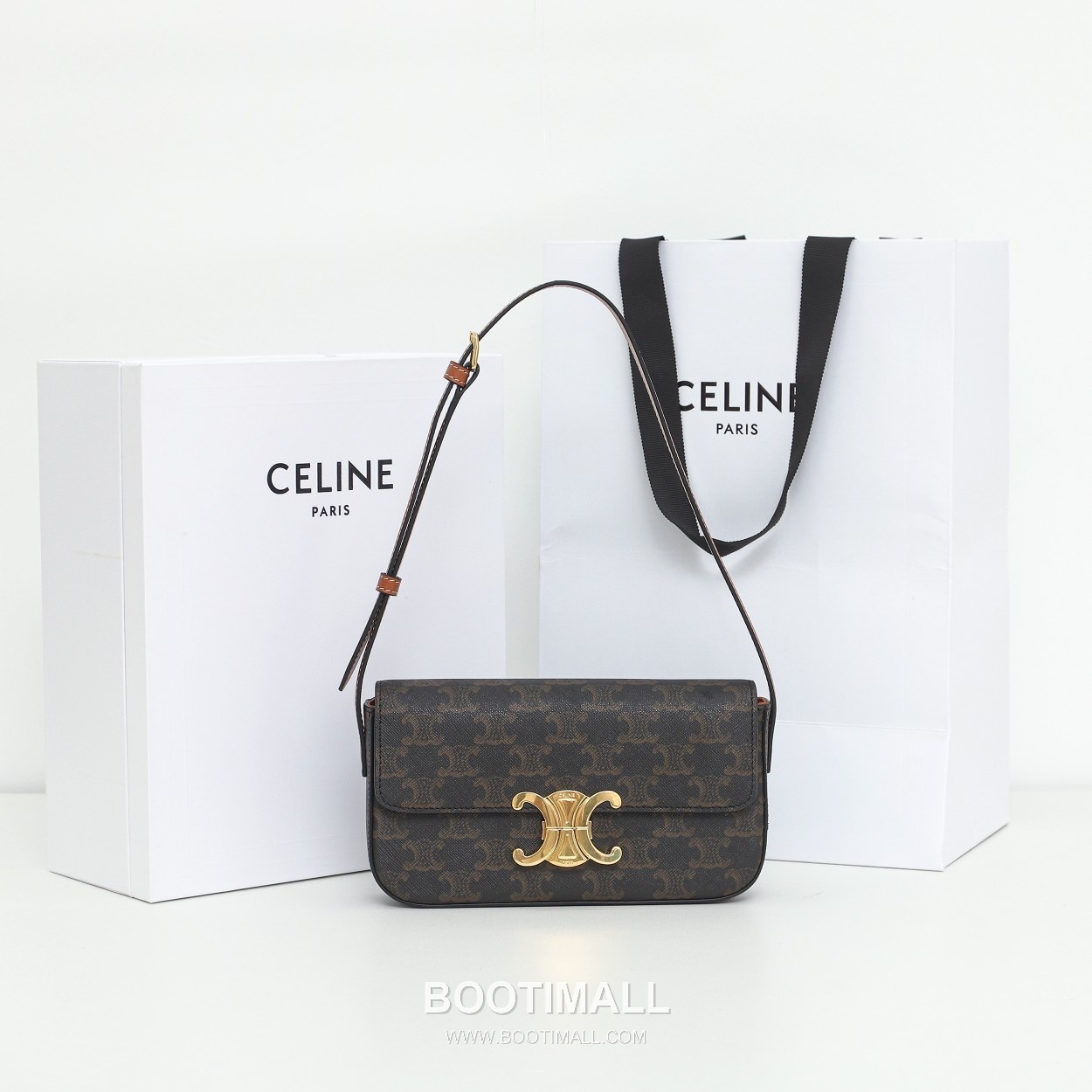 Celine Triomphe Monogram Canvas Cowhide Shoulder Bag with Metal Detail 셀린느 트리옹프 모노그램 캔버스 카우하이드 숄더백 메탈디테일 194143 20cm 18