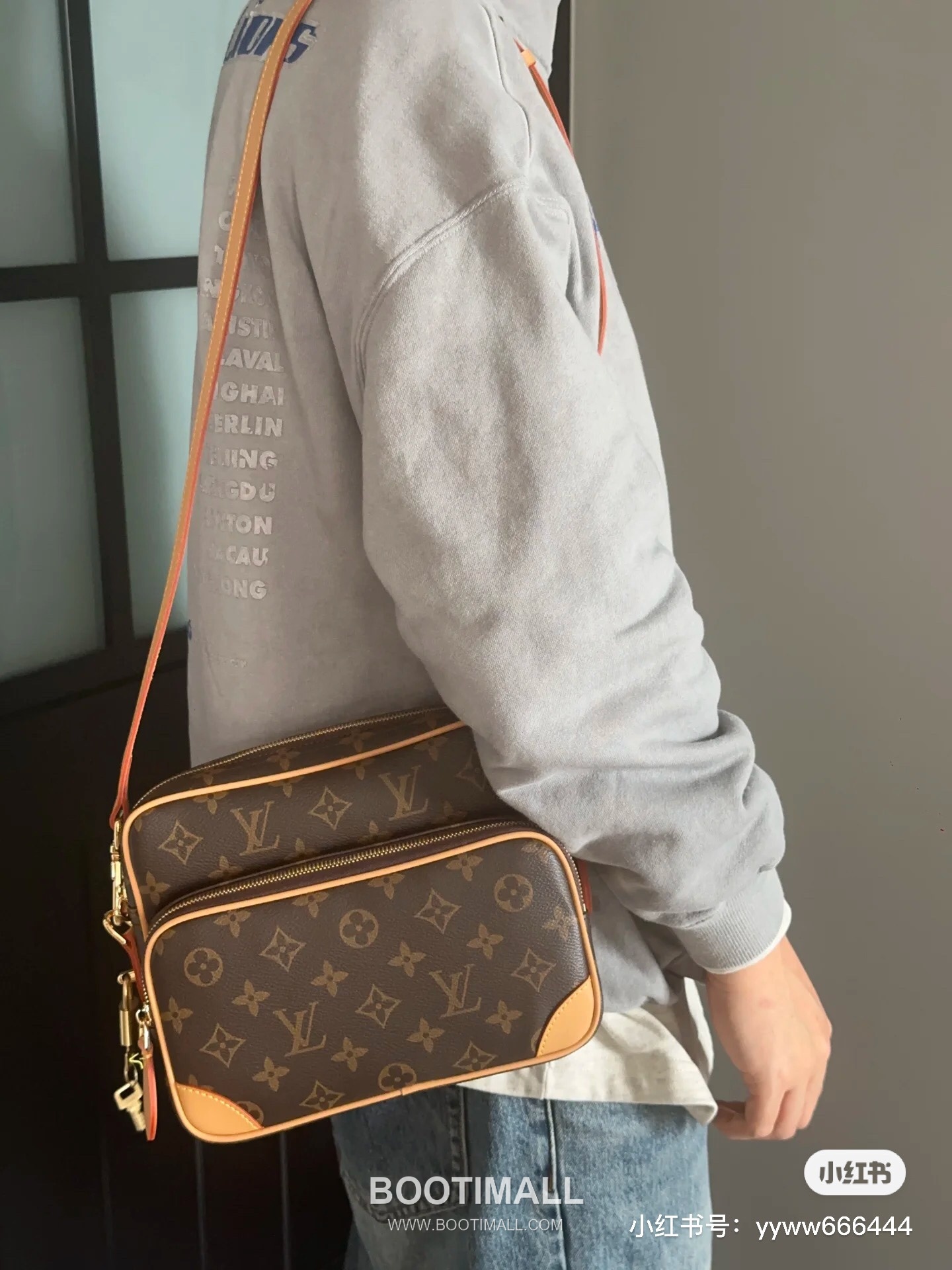 Louis Vuitton Nil Monogram Canvas Leather Shoulder Bag with Pearl Zip Detail 루이비통 닐 모노그램 캔버스 숄더백 펄지퍼 M14016 25cm 6