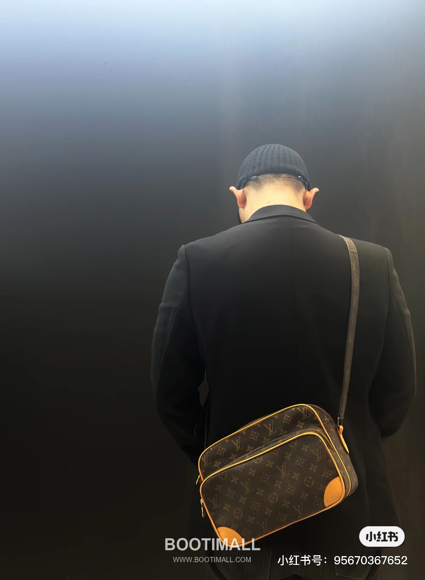 Louis Vuitton Nil Monogram Canvas Leather Shoulder Bag with Pearl Zip Detail 루이비통 닐 모노그램 캔버스 숄더백 펄지퍼 M14016 25cm 8