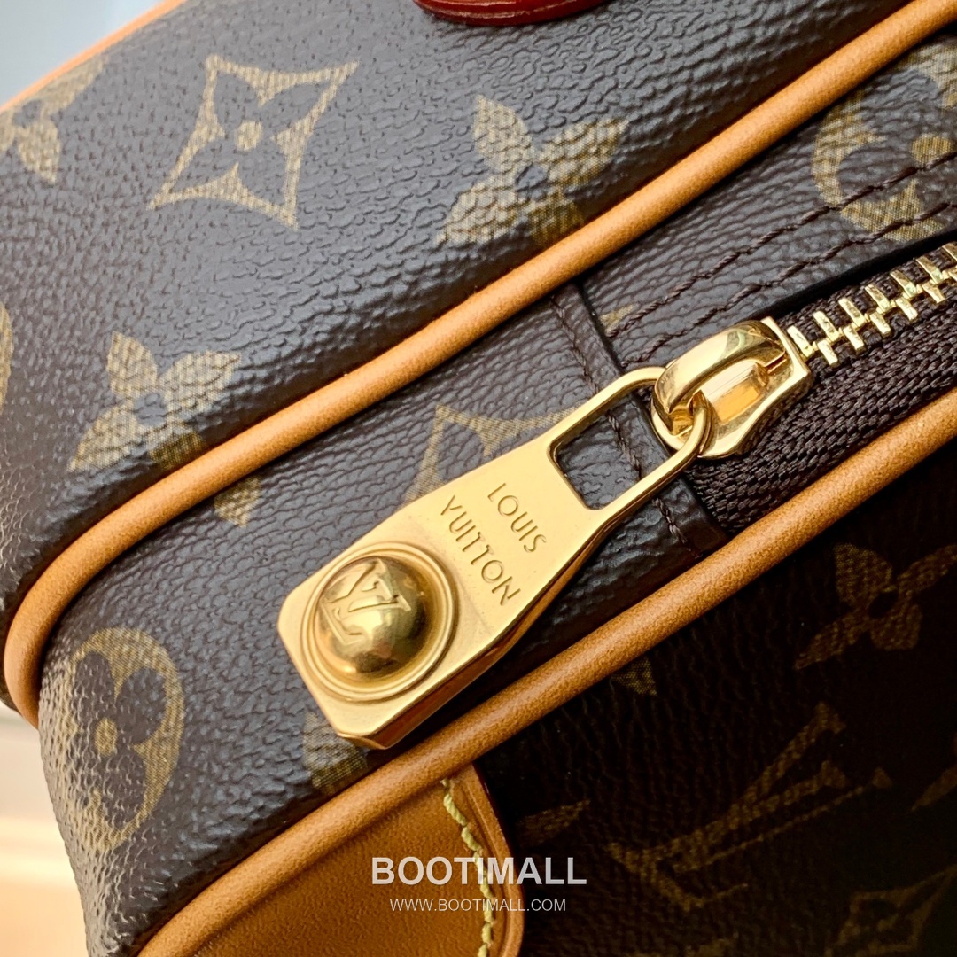 Louis Vuitton Nil Monogram Canvas Leather Shoulder Bag with Pearl Zip Detail 루이비통 닐 모노그램 캔버스 숄더백 펄지퍼 M14016 25cm 15