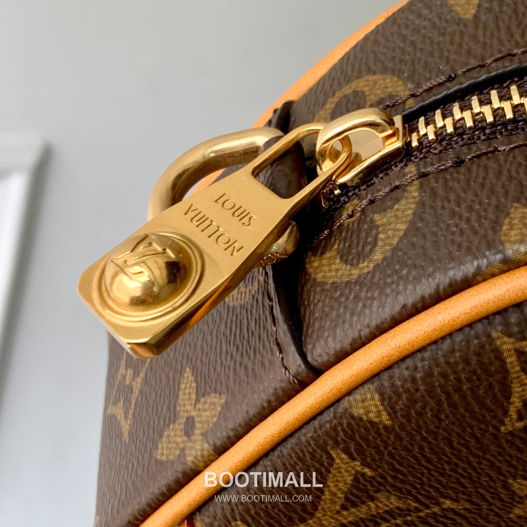 Louis Vuitton Trocadéro Mini Monogram Canvas Crossbody Bag with Reinforced Corner Detail 루이비통 트로카데로 미니 모노그램 캔버스 크로스백 강화코너 M14058 20cm 7