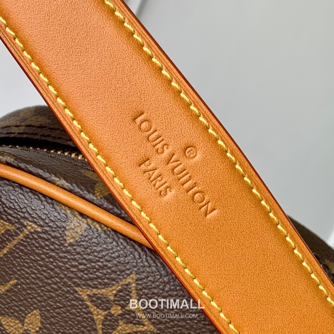 Louis Vuitton Danube Monogram Canvas Crossbody Bag with Pearl Zip Detail 루이비통 다뉴브 모노그램 캔버스 크로스백 펄지퍼 M14013 16cm 5