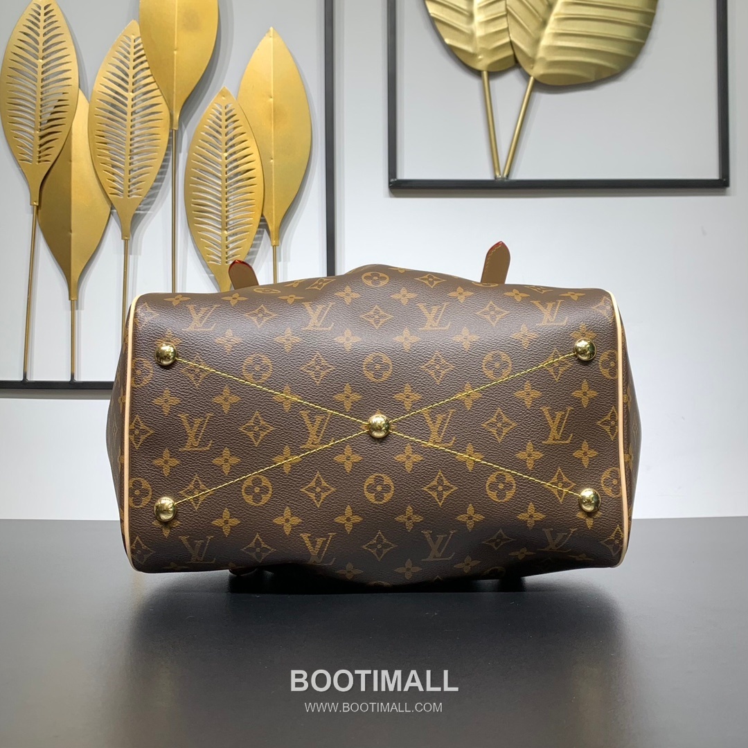 Louis Vuitton Tivoli GM Monogram Canvas Bowling Bag with Bottom Stud Detail 루이비통 티볼리 GM 모노그램 캔버스 보울링백 바닥스터드 M40144 46cm 3