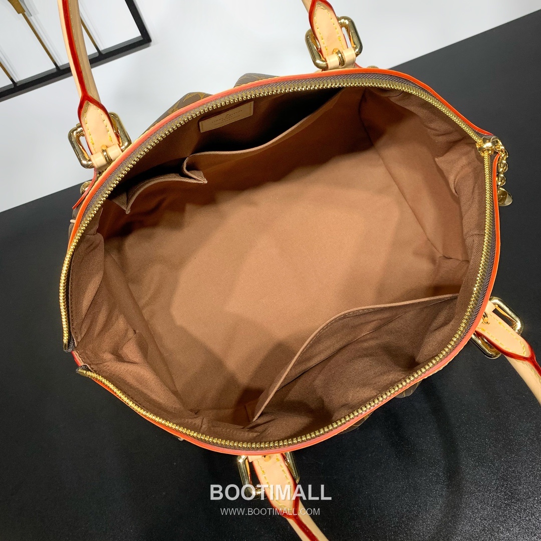 Louis Vuitton Tivoli GM Monogram Canvas Bowling Bag with Bottom Stud Detail 루이비통 티볼리 GM 모노그램 캔버스 보울링백 바닥스터드 M40144 46cm 4