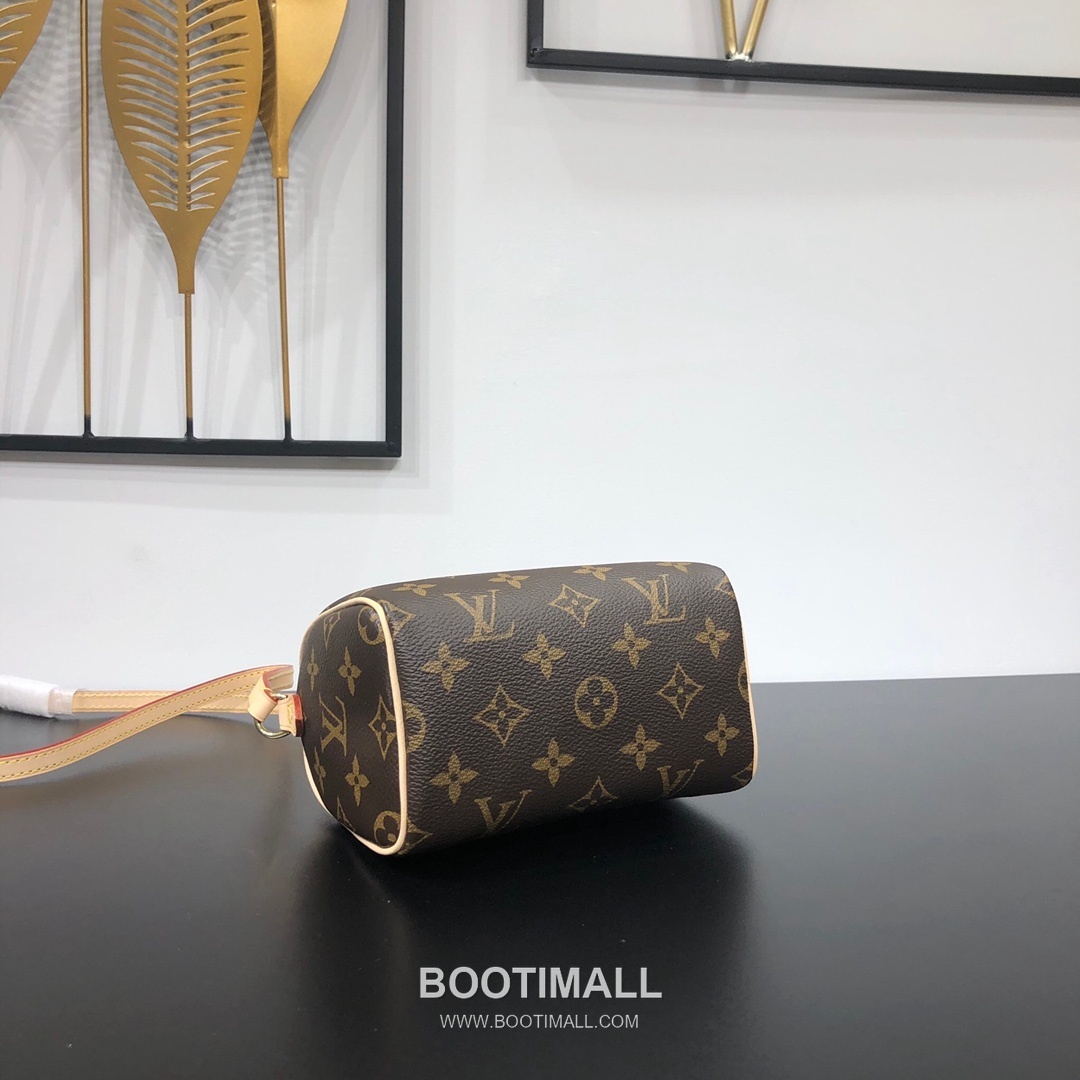 Louis Vuitton Nano Speedy Monogram Canvas Top Handle Crossbody Bag with Strap Detail 루이비통 나노 스피디 모노그램 캔버스 탑핸들 크로스백 스트랩 M61252 16cm 13