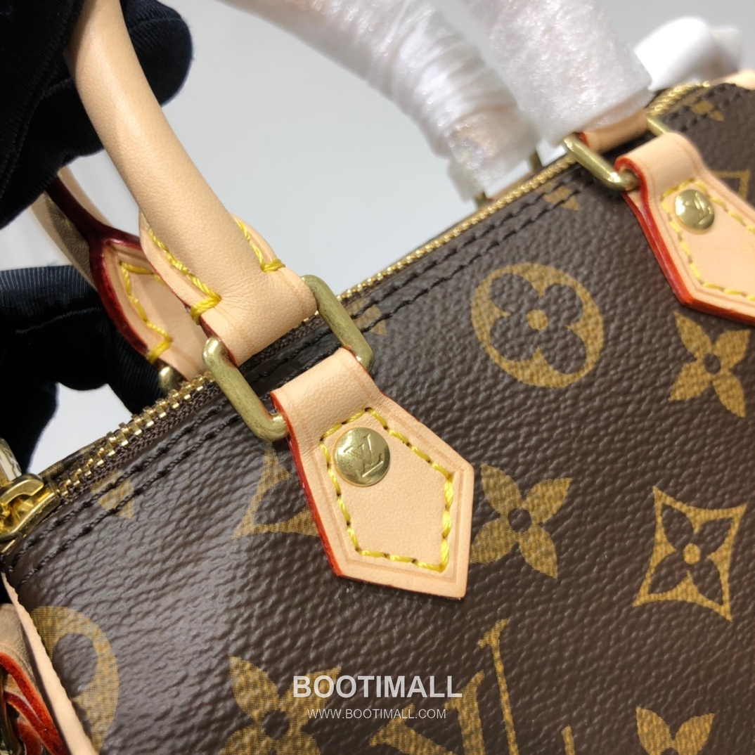 Louis Vuitton Nano Speedy Monogram Canvas Top Handle Crossbody Bag with Strap Detail 루이비통 나노 스피디 모노그램 캔버스 탑핸들 크로스백 스트랩 M61252 16cm 17