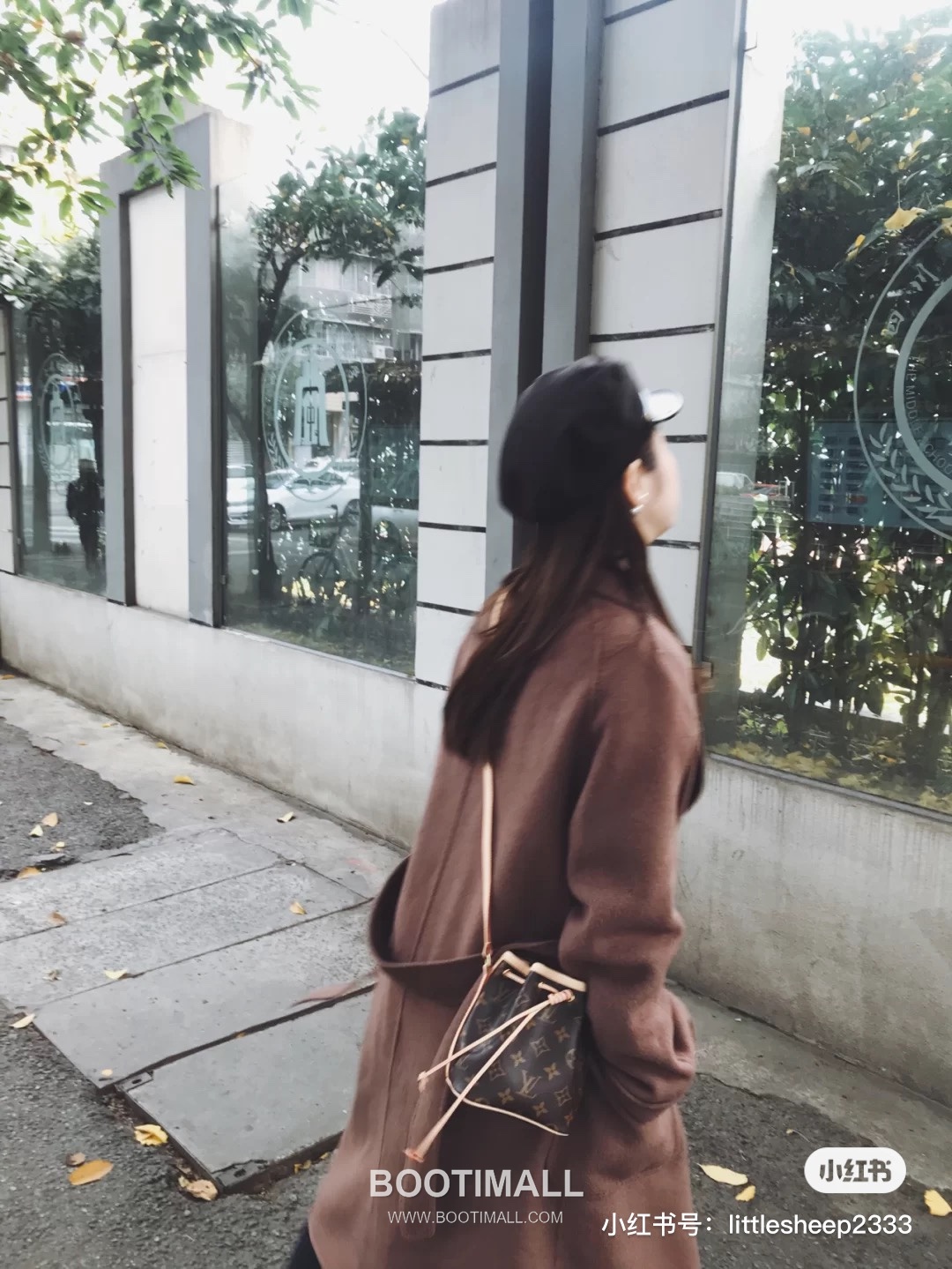 Louis Vuitton Nano Lockit Monogram Canvas Bucket Crossbody Bag with Drawstring Detail 루이비통 나노 락킷 모노그램 캔버스 버킷 크로스백 드로우스트링 M41346 13cm 6