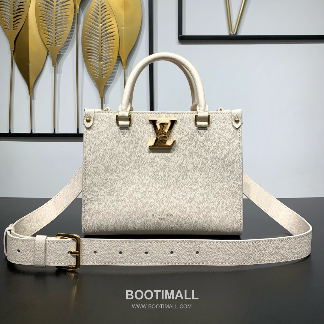Louis Vuitton Lock & Go Cowhide Leather Top Handle Crossbody Bag with Turn Lock Detail 루이비통 락앤고 카우하이드 탑핸들 크로스백 턴락 M23637 24.5cm 7