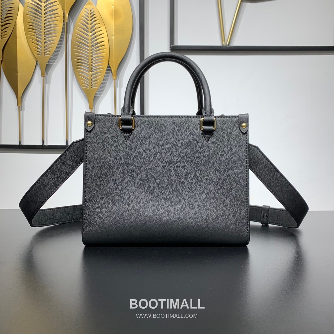 Louis Vuitton Lock & Go Cowhide Leather Top Handle Crossbody Bag with Turn Lock Detail 루이비통 락앤고 카우하이드 탑핸들 크로스백 턴락 M22311 24.5cm 8