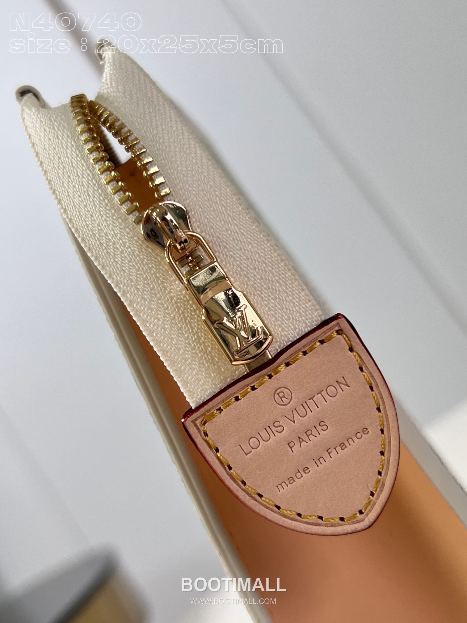 Louis Vuitton Toiletry Pouch Damier Canvas Clutch Bag with Inner Pocket Detail 루이비통 토일레트리 파우치 다미에 캔버스 클러치백 이너포켓 N40740 25cm 5