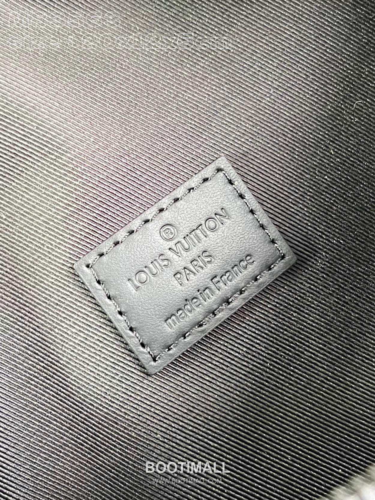 Louis Vuitton Pilot Mini Cowhide Leather Crossbody Bag with Front Pocket Detail 루이비통 파일럿 미니 카우하이드 크로스백 프론트포켓 M83563 20cm 9