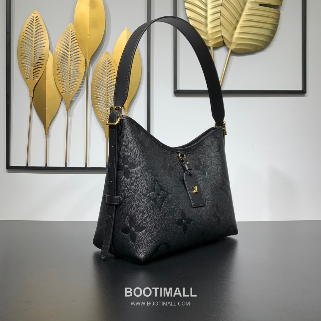 Louis Vuitton CarryAll PM Monogram Empreinte Leather Tote Shoulder Bag with Pouch Detail 루이비통 캐리올 PM 모노그램 앙프렝뜨 토트 숄더백 파우치 M46293 29cm 2