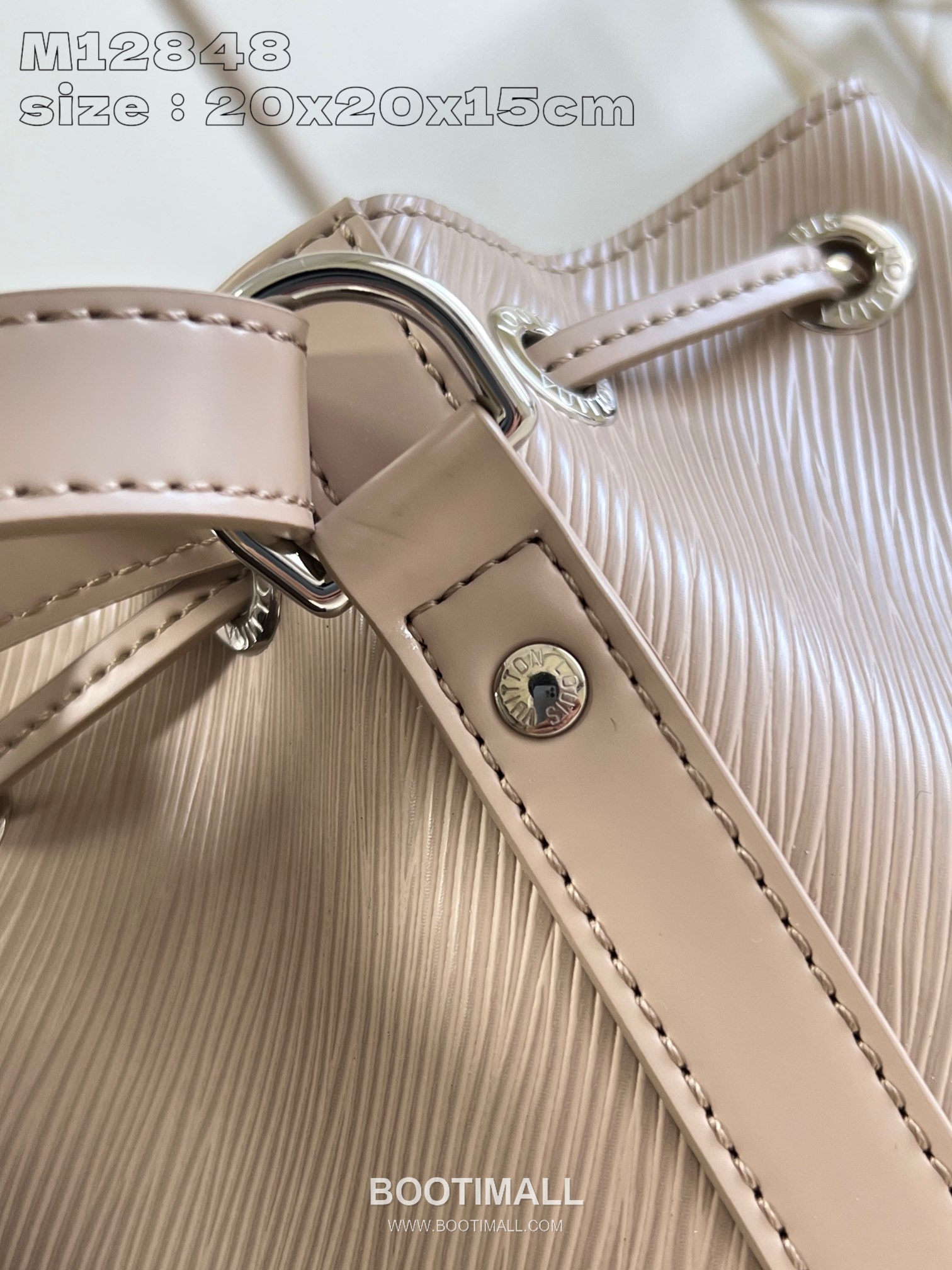 Louis Vuitton Noé BB Epi Leather Bucket Bag with Drawstring Pouch Detail 루이비통 노에 BB 에피 가죽 버킷백 드로우스트링 파우치 M12848 20cm 5