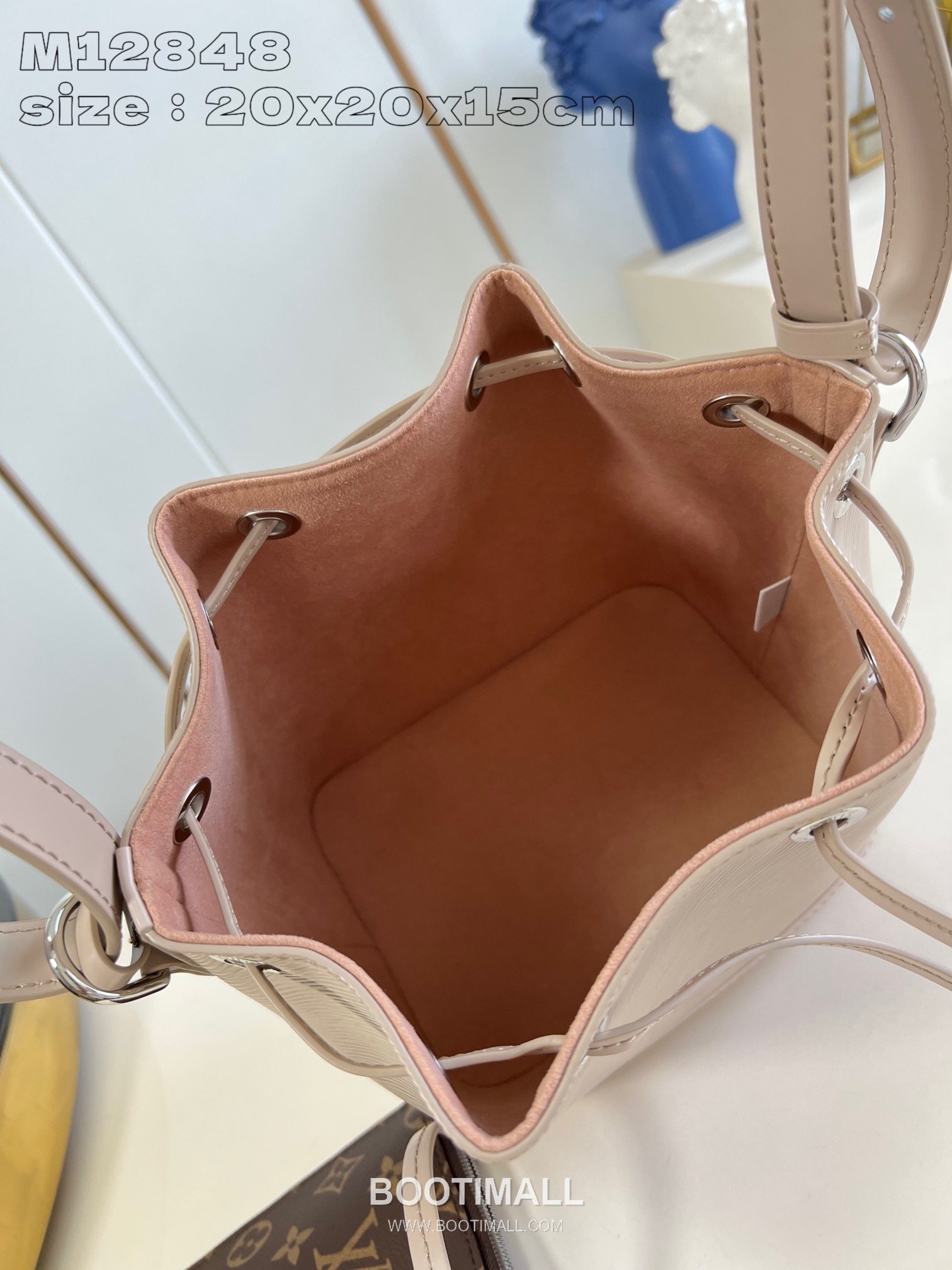 Louis Vuitton Noé BB Epi Leather Bucket Bag with Drawstring Pouch Detail 루이비통 노에 BB 에피 가죽 버킷백 드로우스트링 파우치 M12848 20cm 8