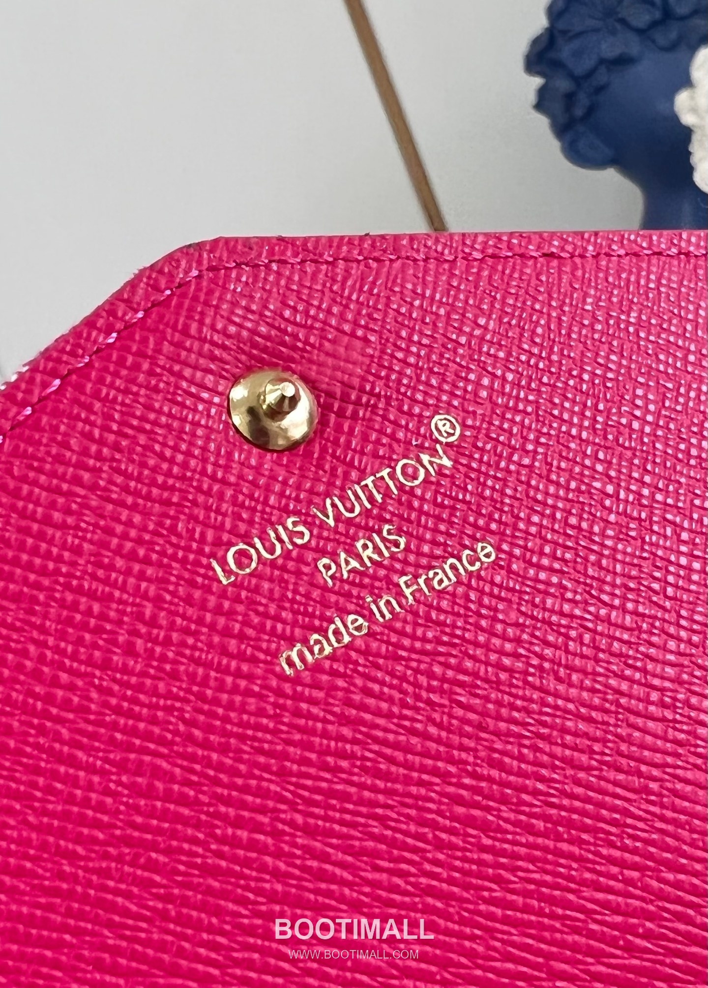 Louis Vuitton Sarah Wallet Denim Monogram Canvas Long Wallet with Envelope Flap Detail 루이비통 사라 월렛 데님 모노그램 장지갑 엔벨롭플랩 M28280 19cm 6