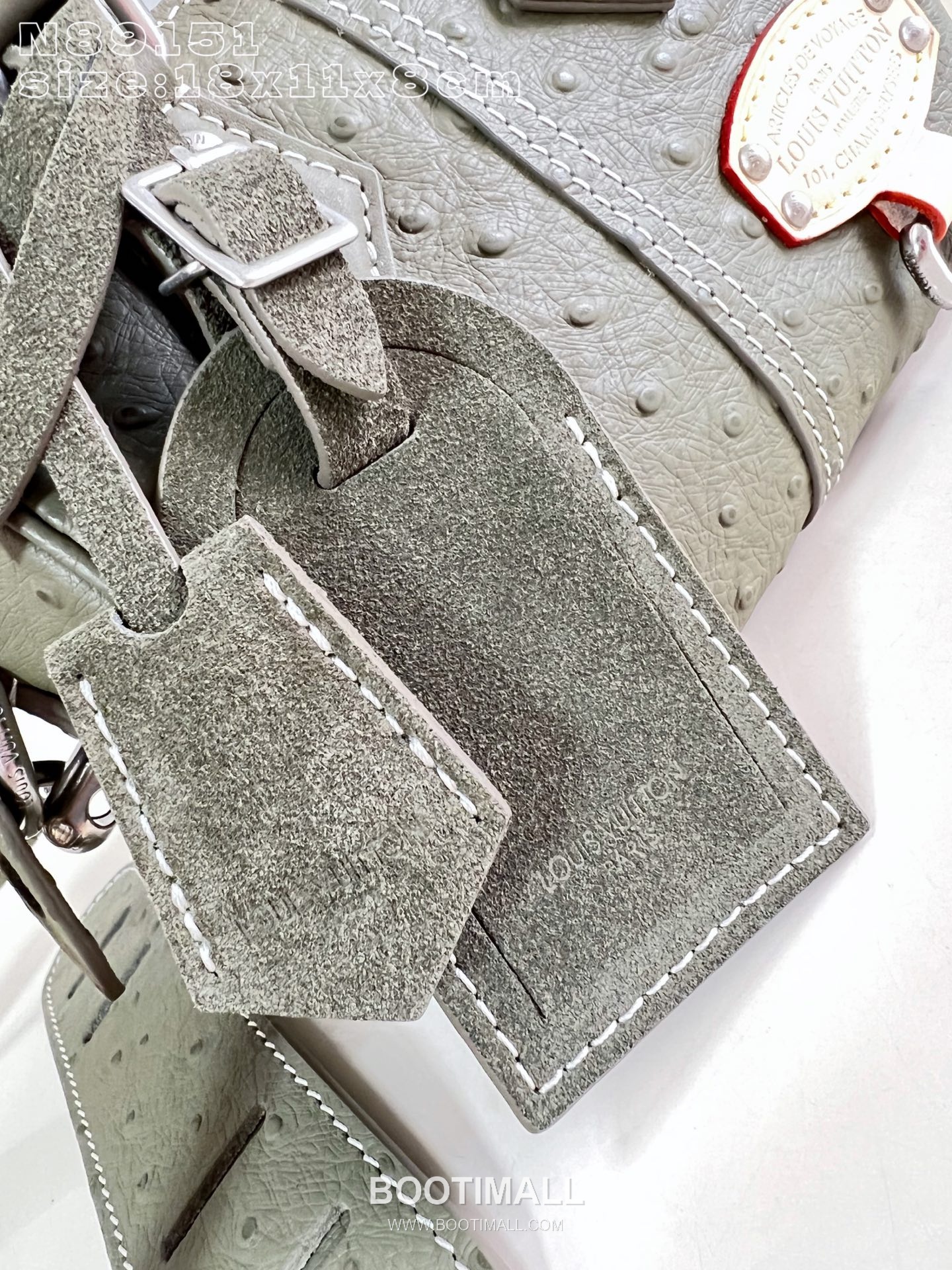 Louis Vuitton Speedy P9 Bandoulière 18 Ostrich Embossed Leather Boston Bag with Strap Detail 루이비통 스피디 P9 반둘리에 18 오스트리치 엠보 레더 보스턴백 스트랩 N89151 18cm 4