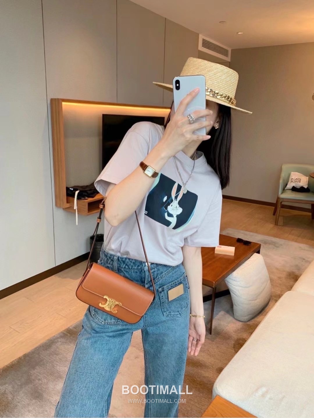 Celine Triomphe Cowhide Leather Shoulder Bag with Metal Logo Detail 셀린느 트리옹프 카우하이드 숄더백 메탈로고 194143 20cm 3