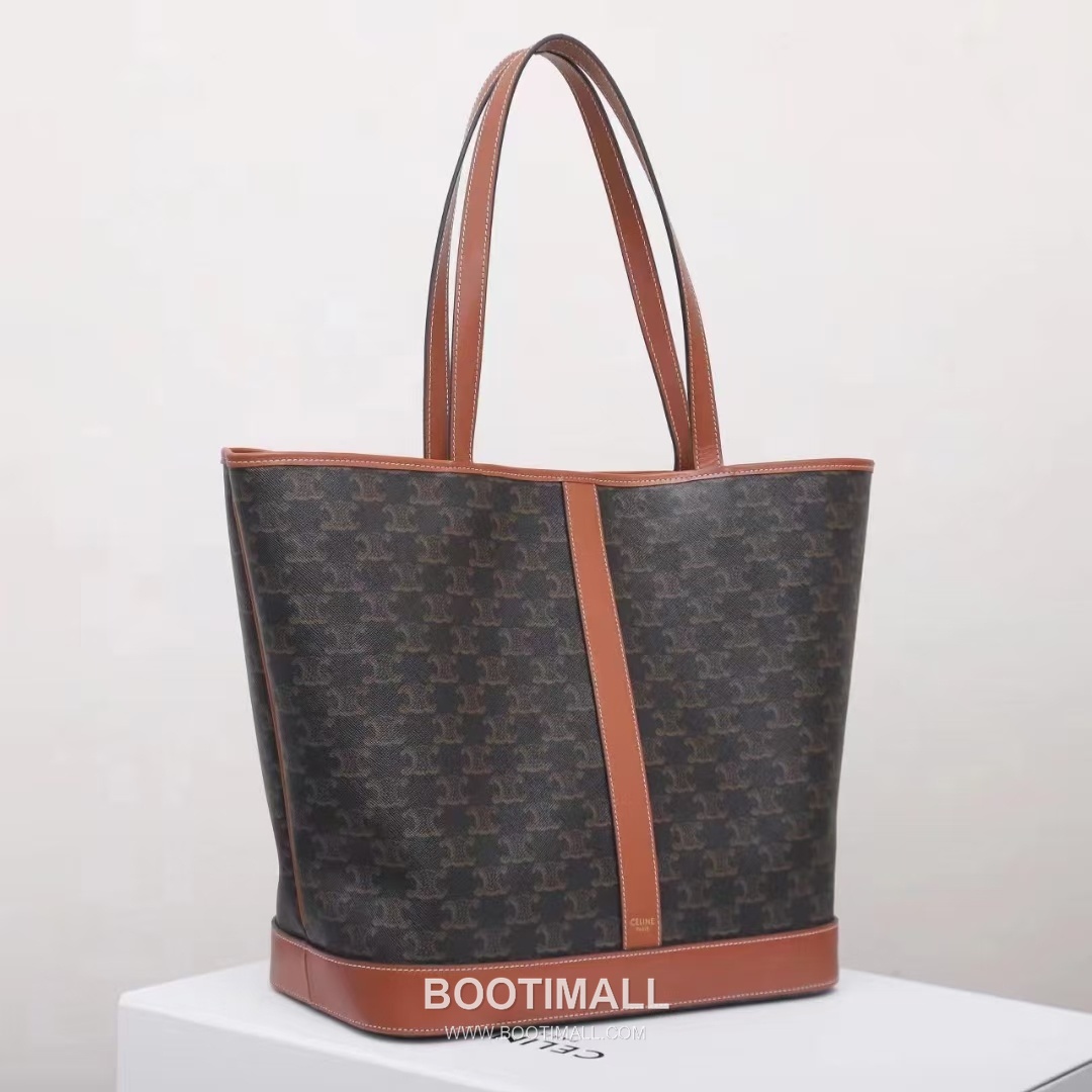 Celine Bucket Shopper Monogram Canvas Cowhide Tote Bag with Large Capacity Detail 셀린느 버킷 쇼퍼 모노그램 캔버스 카우하이드 토트백 대용량 115072 31.5cm 2