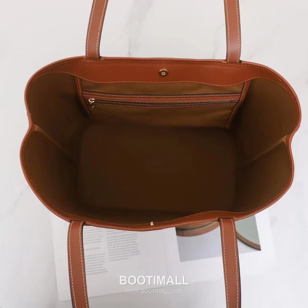 Celine Bucket Shopper Monogram Canvas Cowhide Tote Bag with Large Capacity Detail 셀린느 버킷 쇼퍼 모노그램 캔버스 카우하이드 토트백 대용량 115072 31.5cm 9