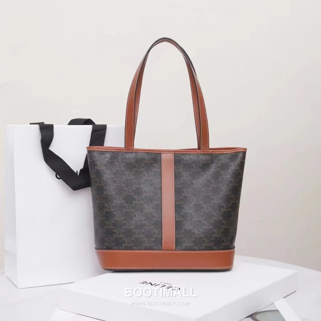 Celine Bucket Shopper Monogram Canvas Cowhide Tote Bag with Medium Capacity Detail 셀린느 버킷 쇼퍼 모노그램 캔버스 카우하이드 토트백 중형 115082 26.5cm 4